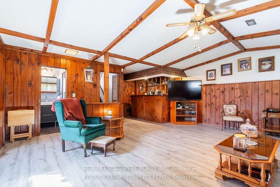 52 Greenmeadow Court photo 24