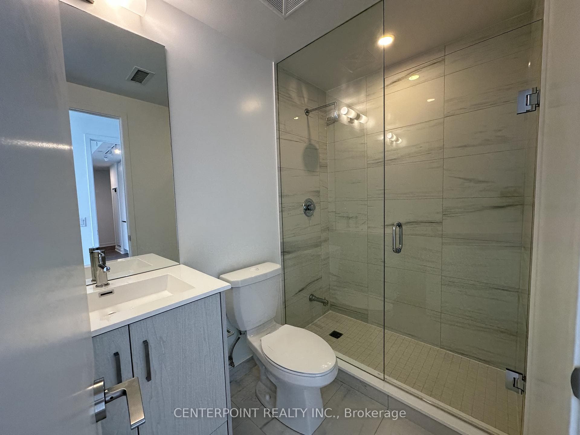 180 Front Street Unit 3312 photo 8