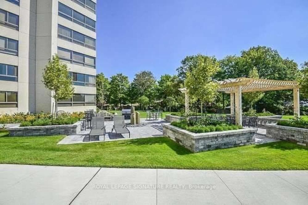 1300 Bloor Street Unit 2411 photo 38