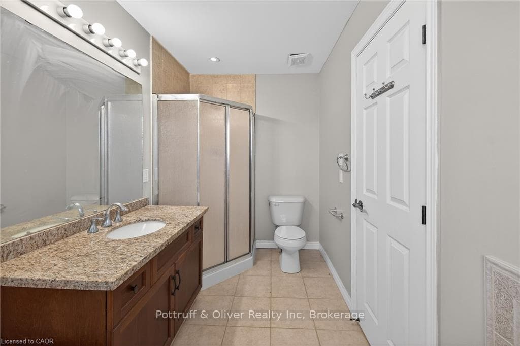 205 Tanglewood Drive photo 28