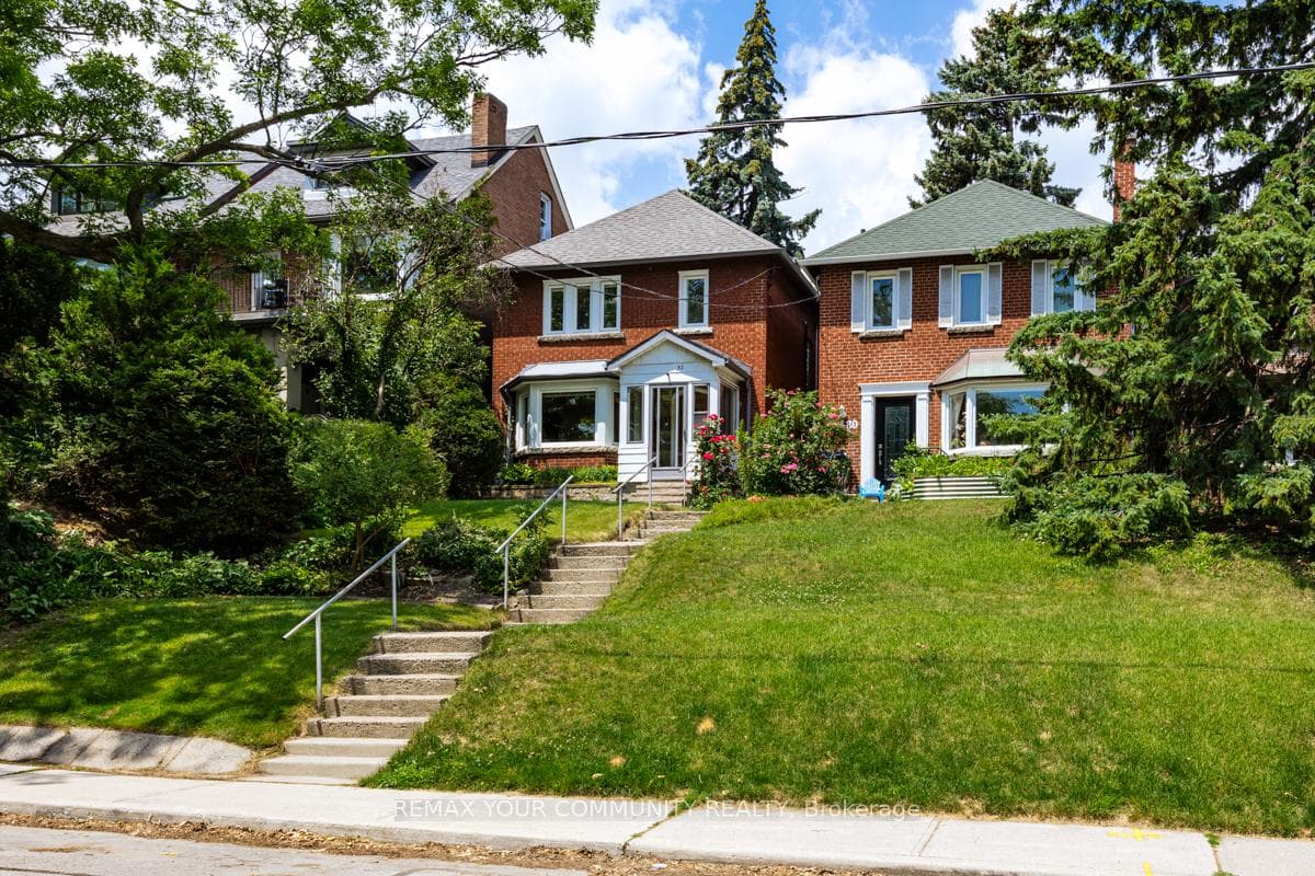 82 Abbott Avenue photo 2