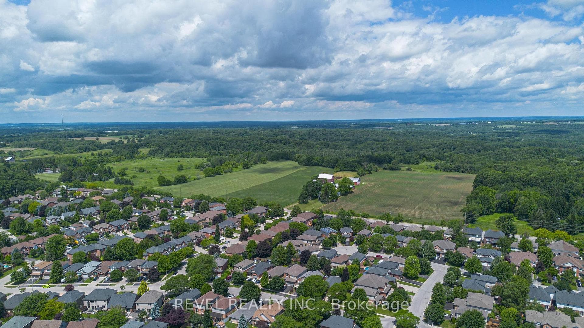 207 Valridge Drive photo 42