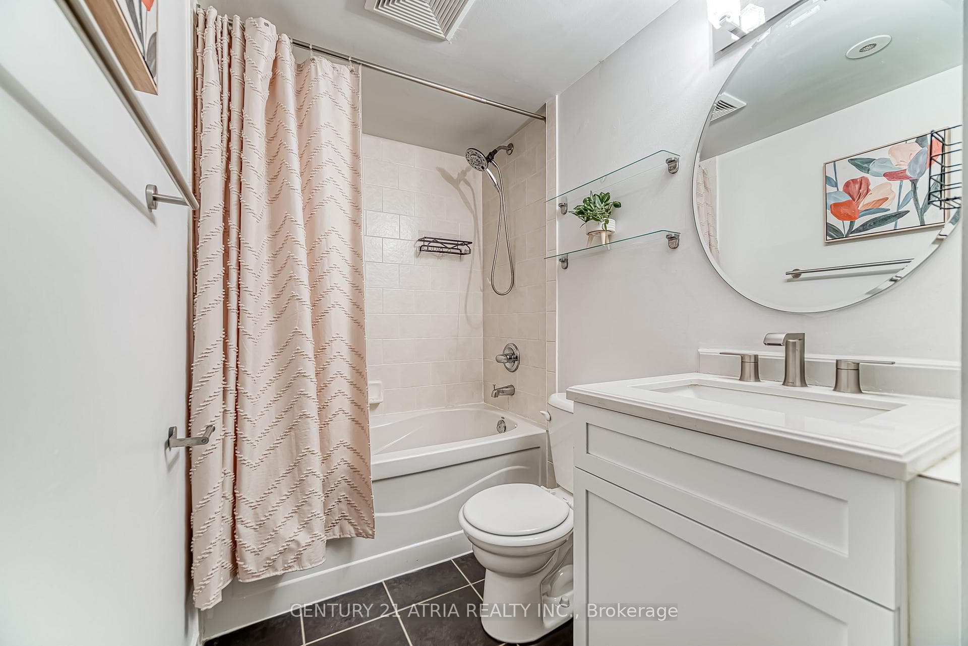 8 Frances Loring Lane Unit 2 photo 24