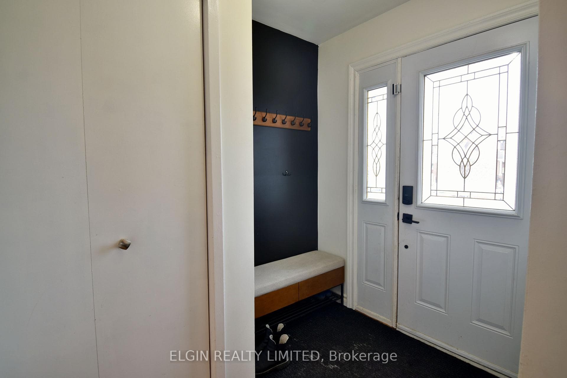 24 Dyer Street photo 5