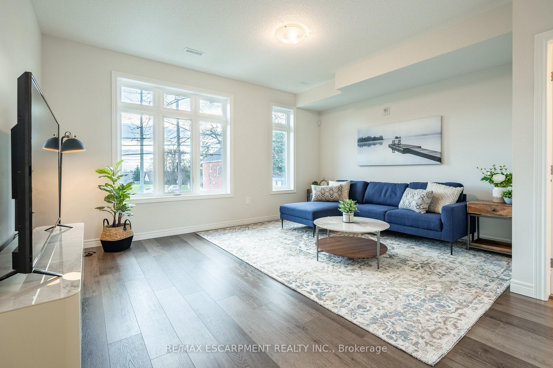 2620 Binbrook Road Unit 202 photo 4