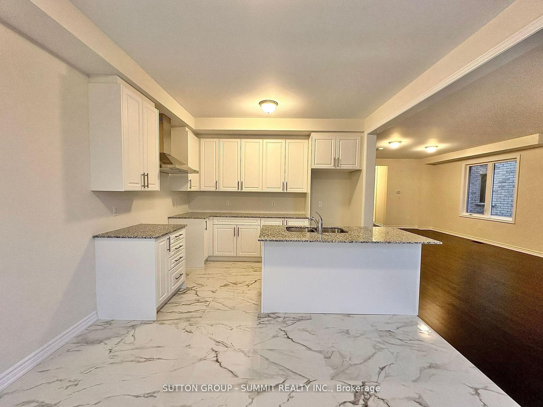 1473 Rose Way photo 7
