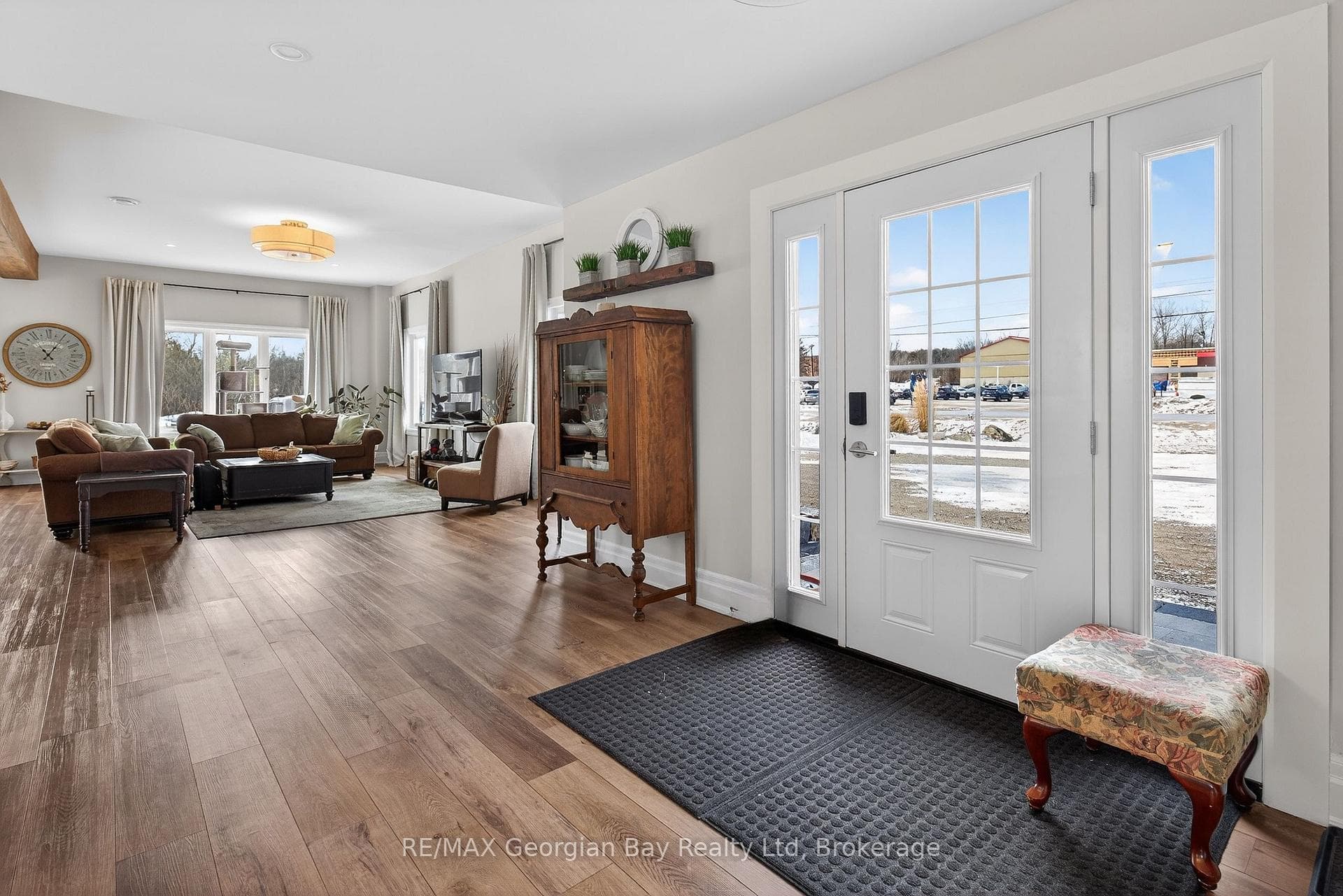 449 Park Street photo 2