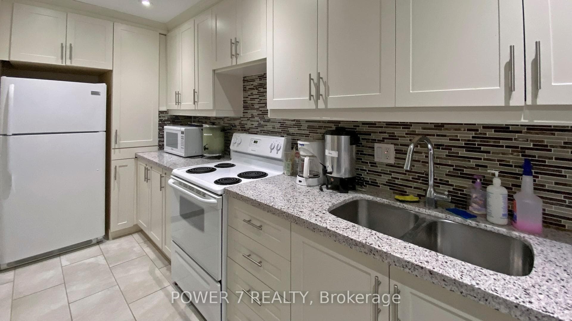 1 Greystone Walk Drive Unit PH82 photo 26