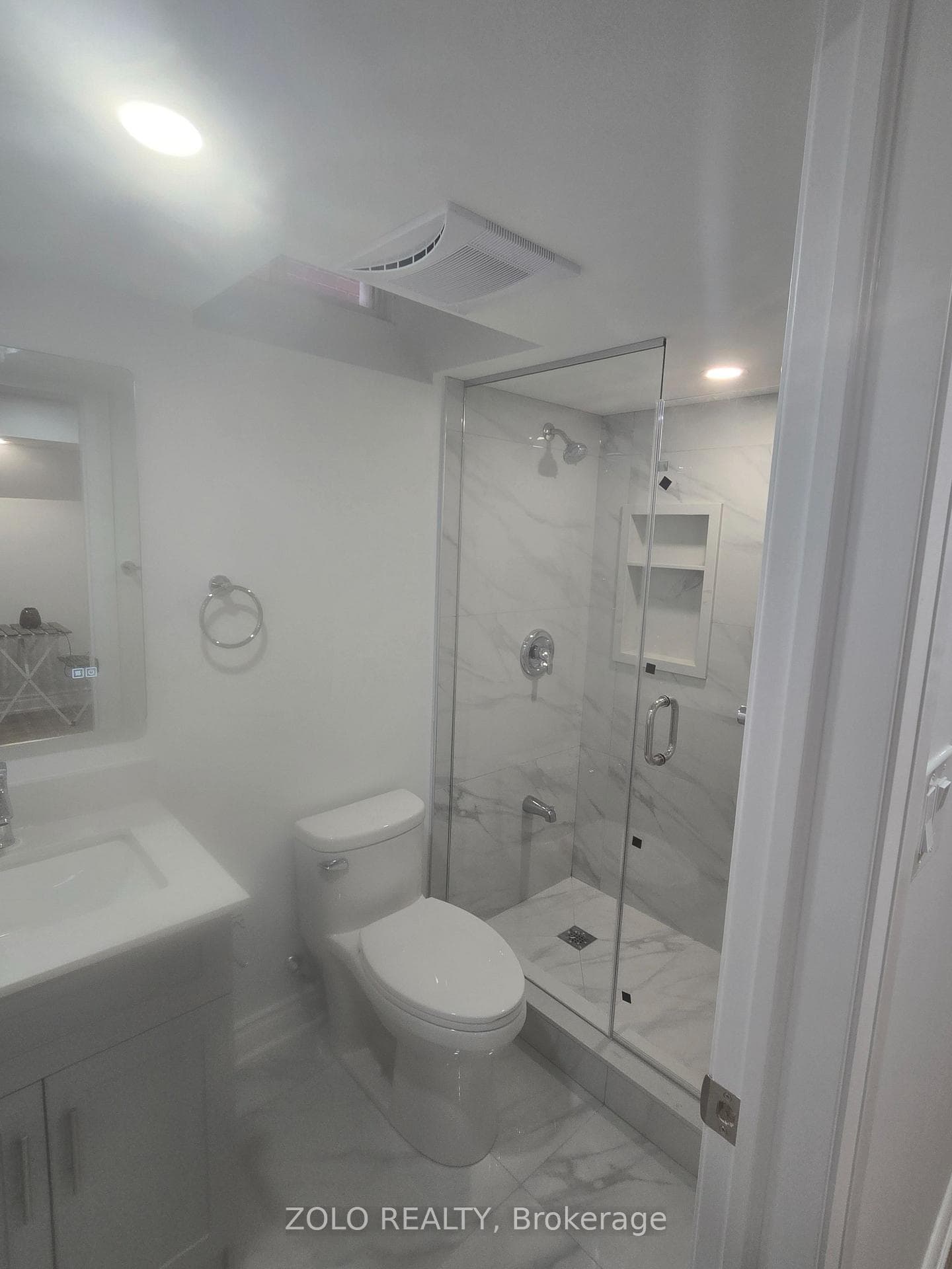 1800 William Lott Drive Unit Basement Apartment photo 8