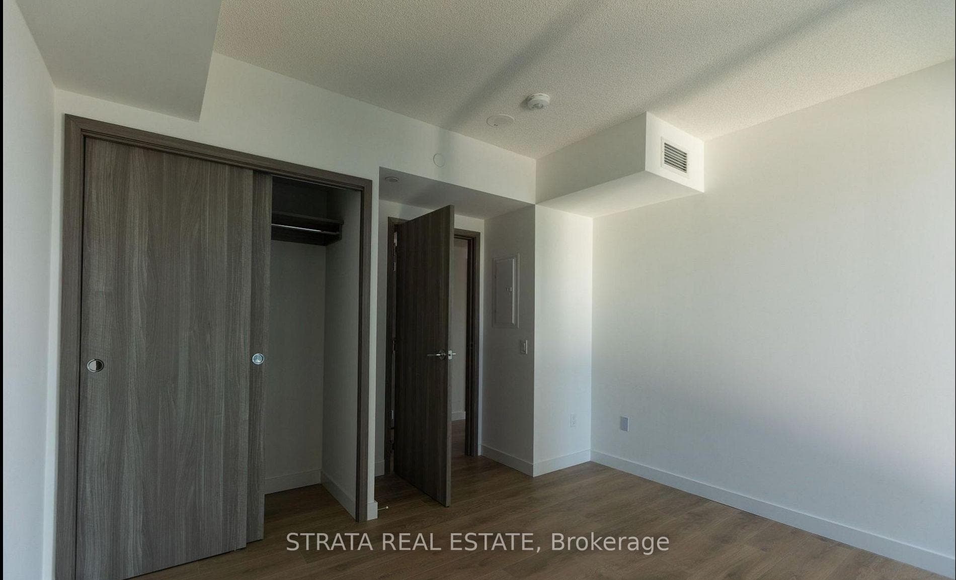 3 Concord CityPlace Way Unit 5705 photo 18