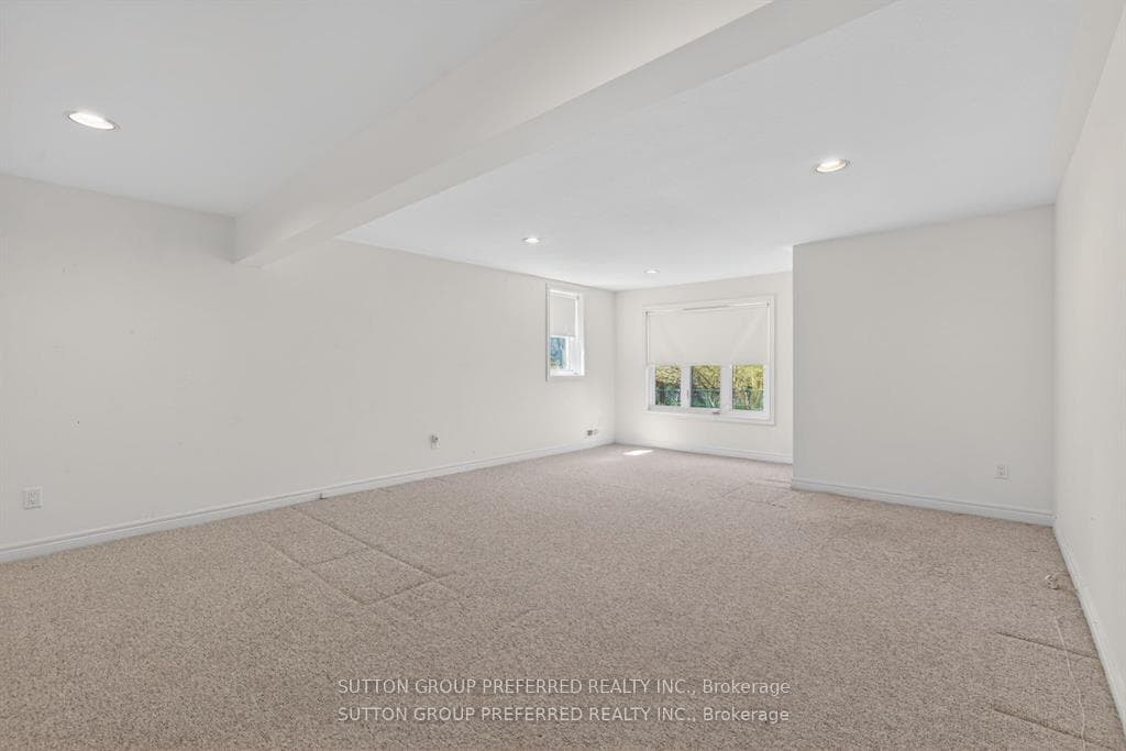 519 Rosecliffe Terrace photo 33