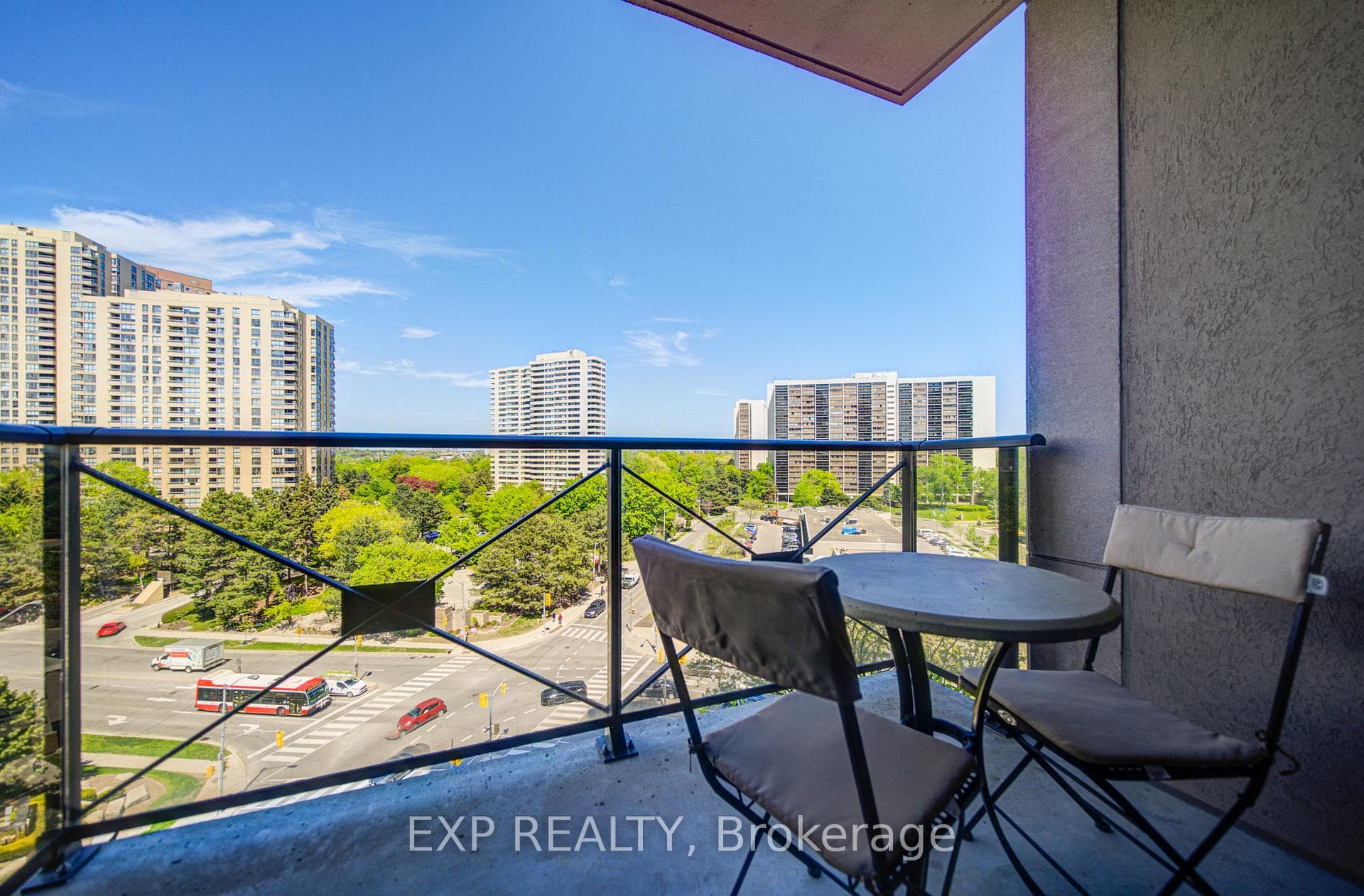 133 Wynford Drive Unit 808 photo 33