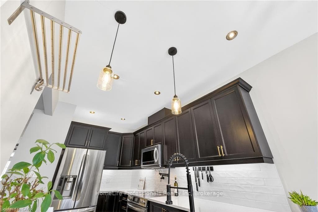 80 Summerberry Way photo 21