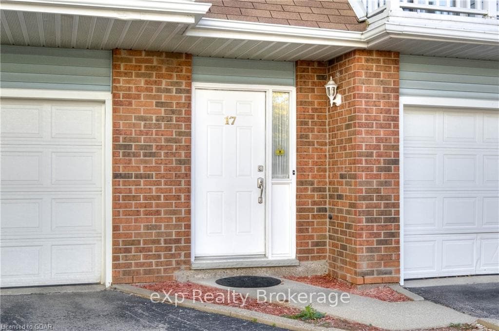 131 TRAYNOR Avenue Unit 17 photo 4