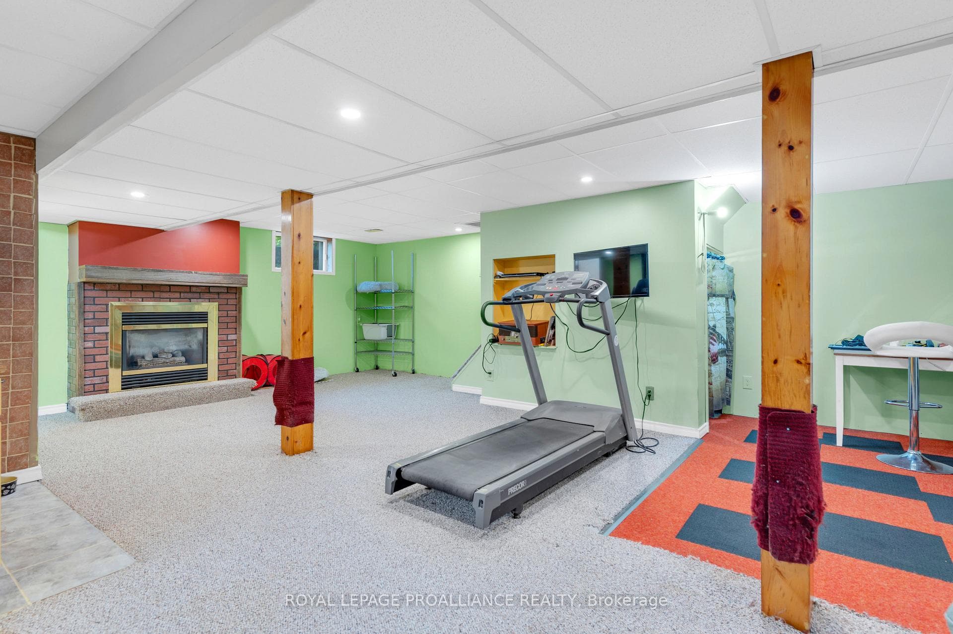 226 William Street photo 23