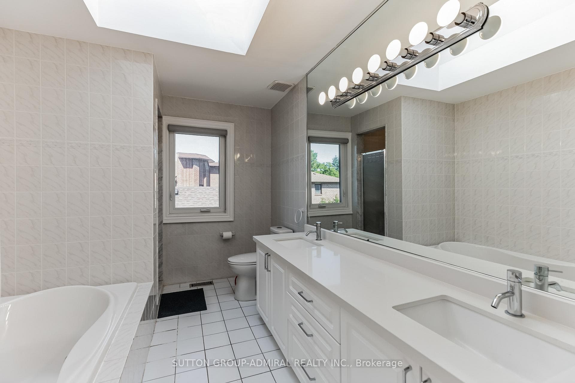 219 Moore Park Avenue photo 21