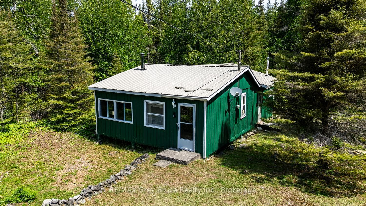 949 Dorcas Bay Road photo 9