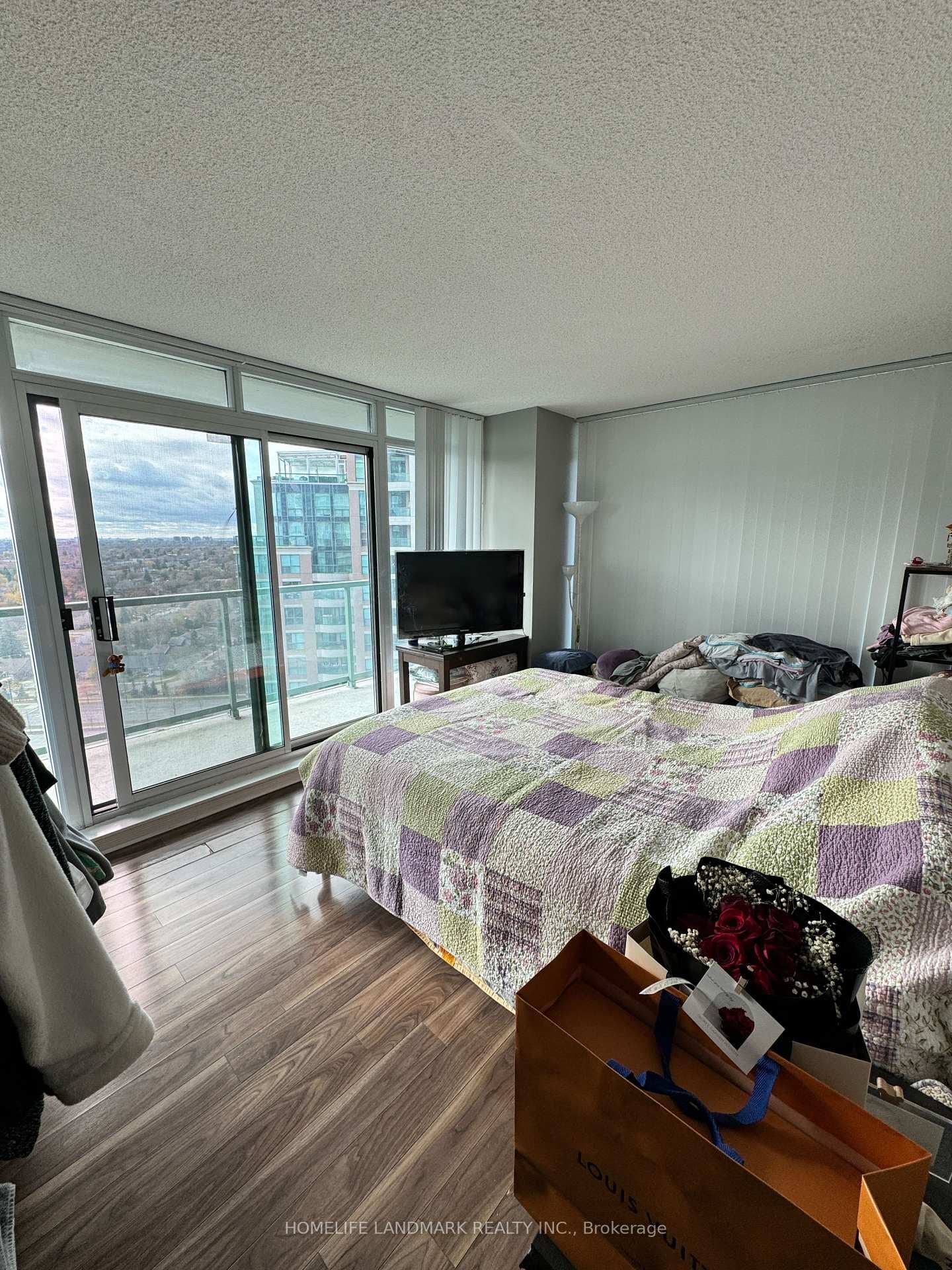 5500 Yonge Street Unit 1908 photo 10
