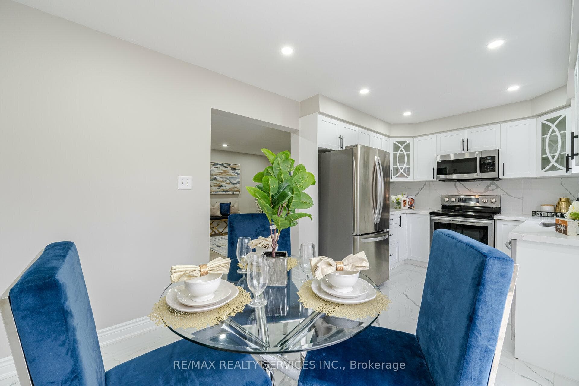 36 Baha Crescent photo 9