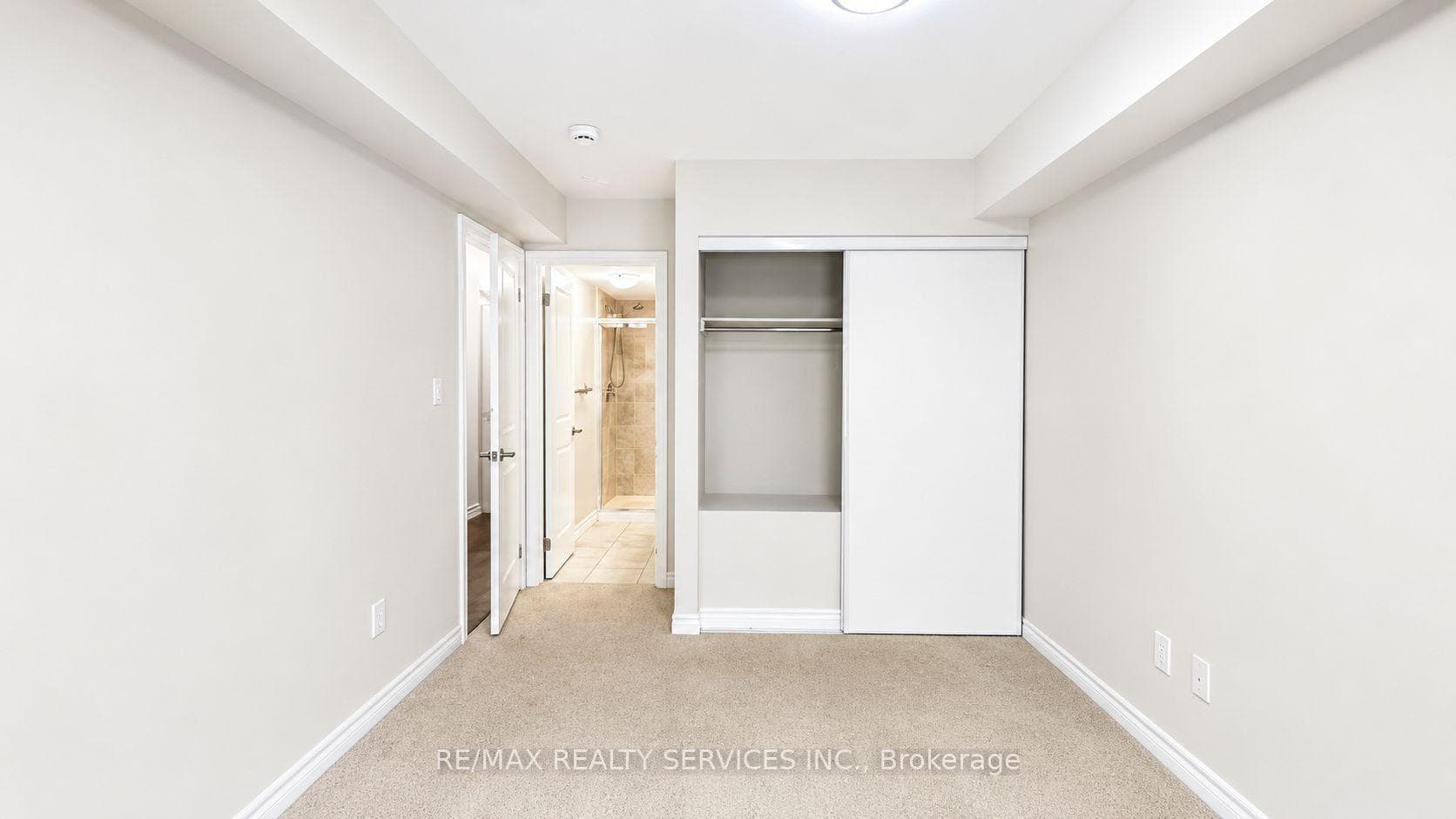 2205 Lillykin Street Unit 4 photo 18