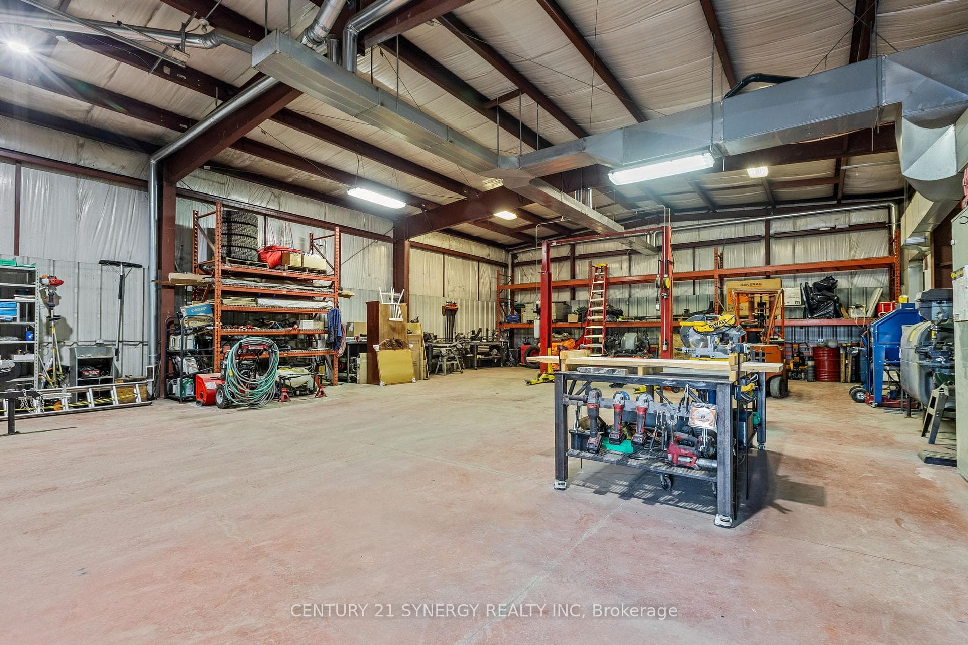 183 Hamilton Road photo 43