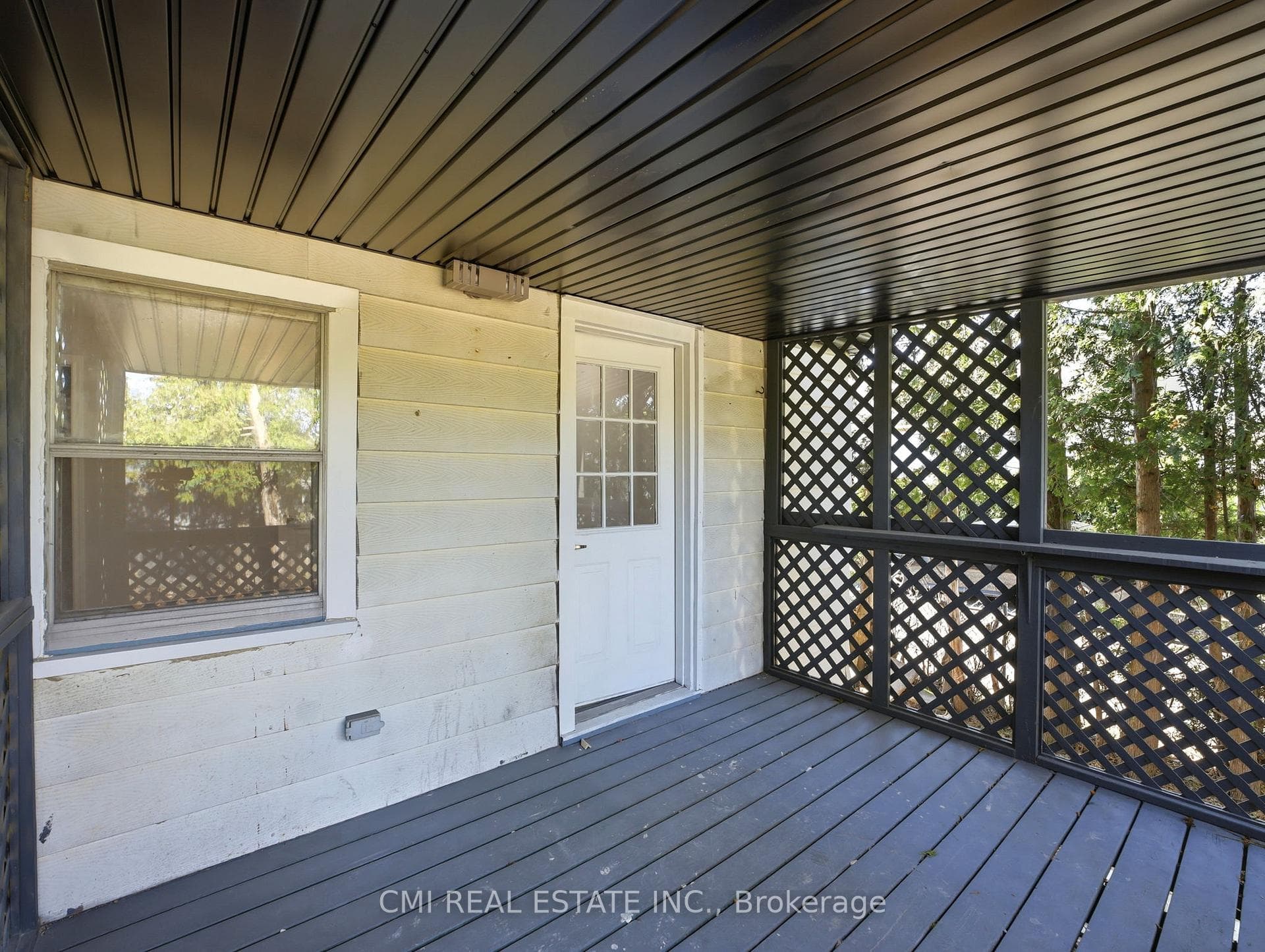 86 Adair Avenue photo 23