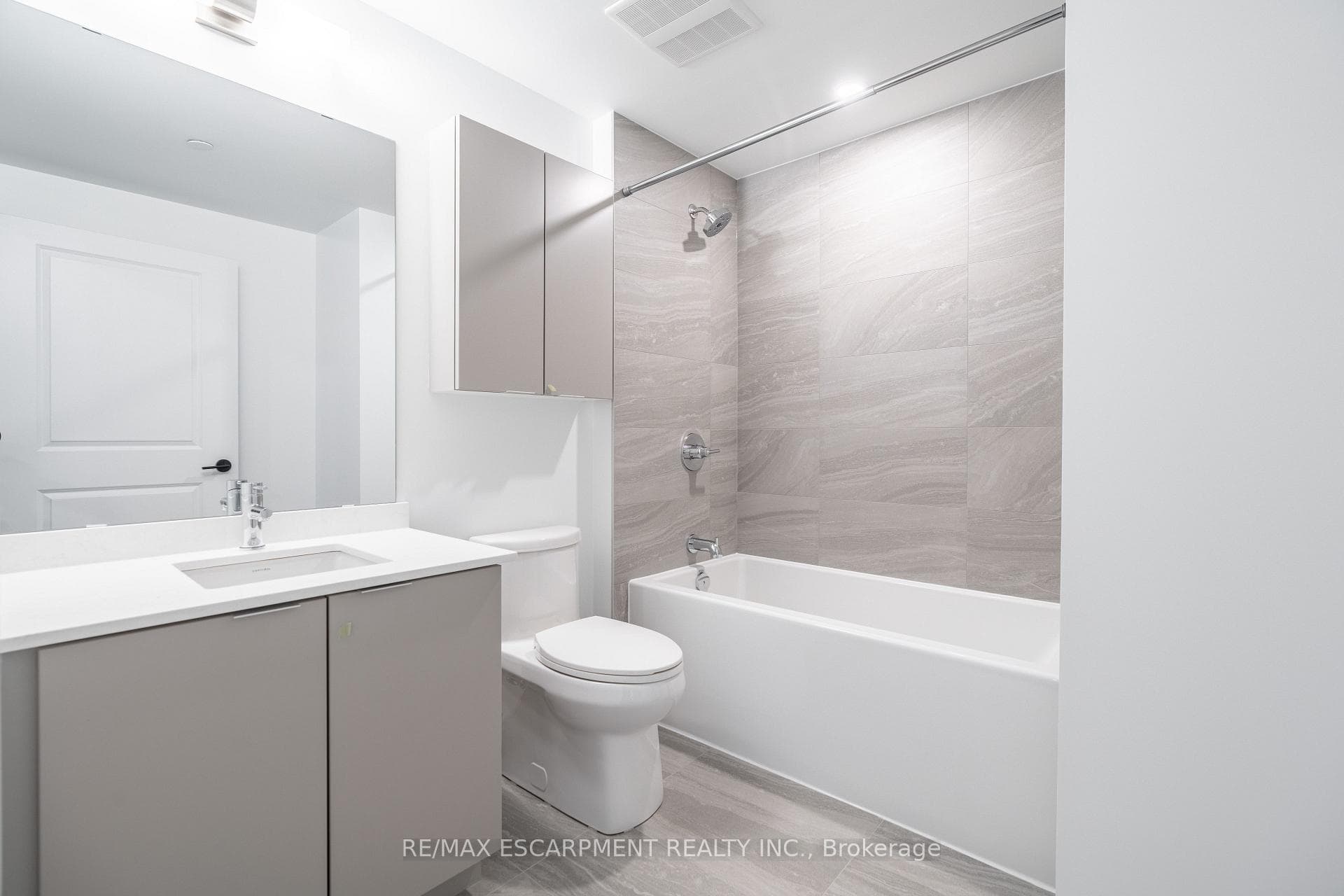2075 Lakeshore Boulevard Unit 1205 photo 19