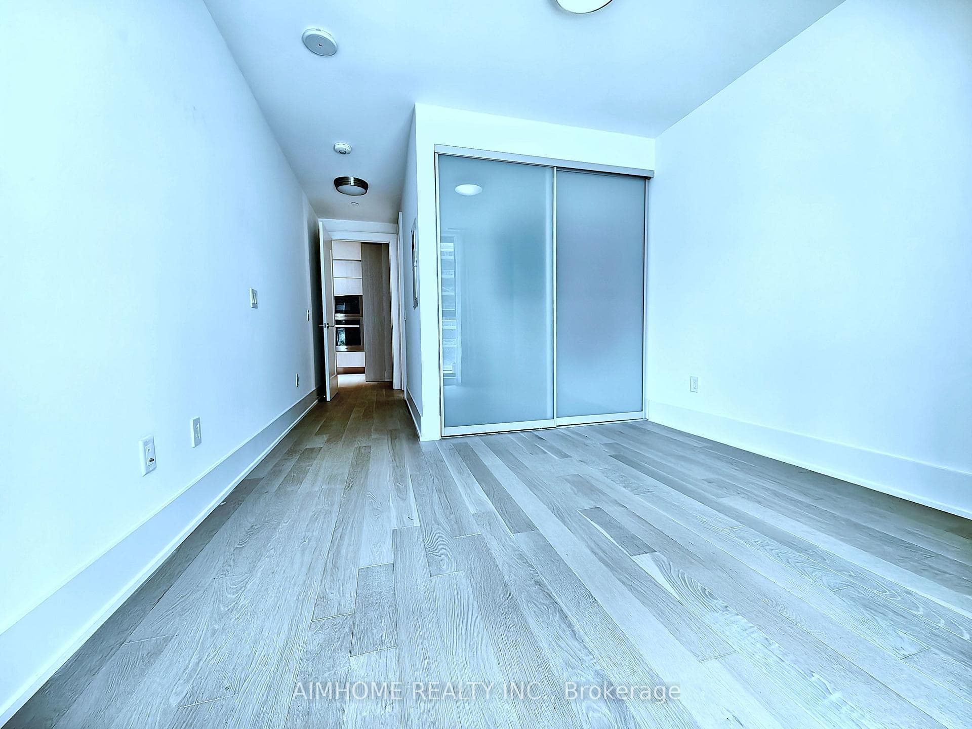 118 Merchants' Wharf N/A Unit 202 photo 11