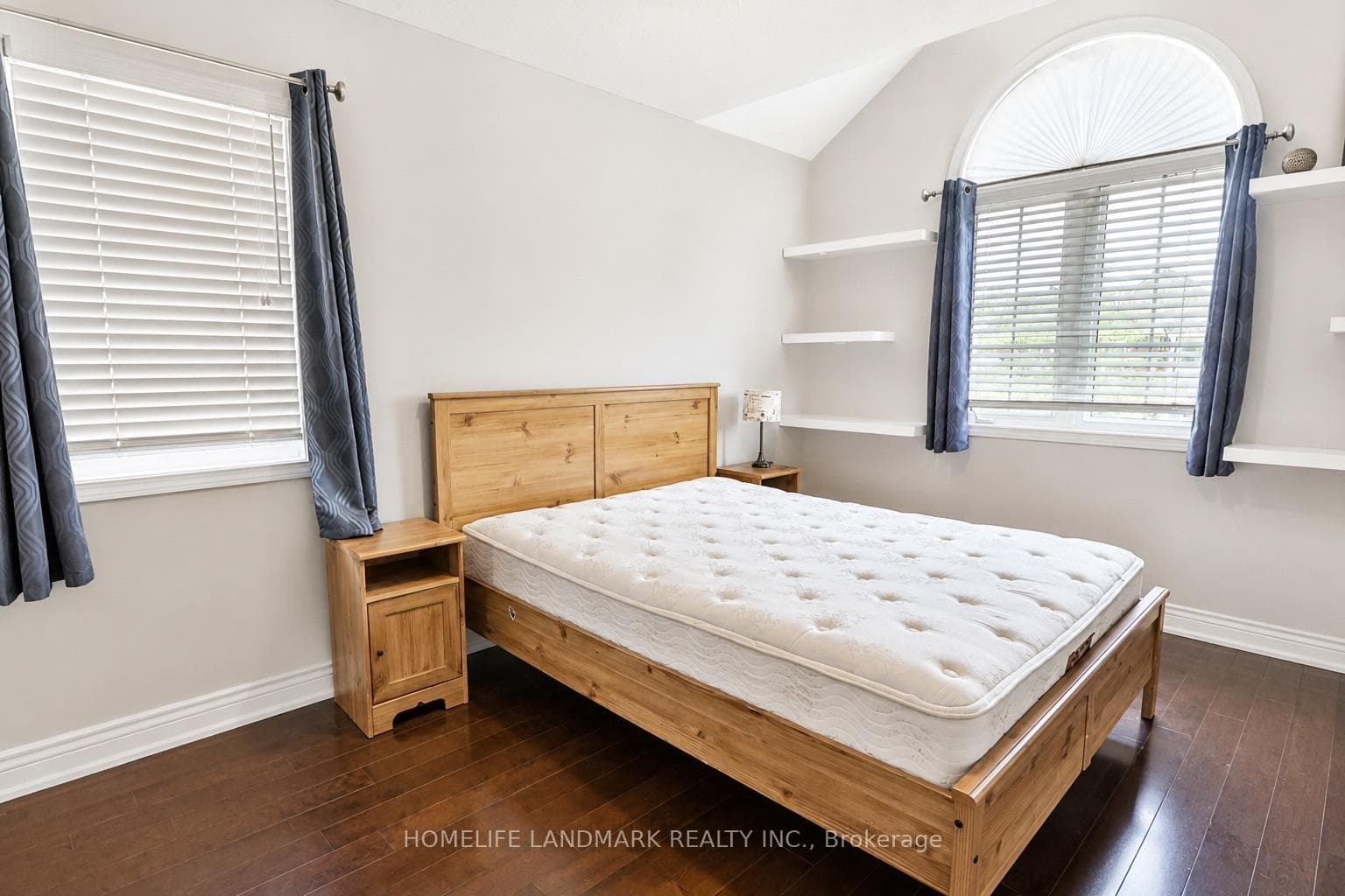 191 Robirwin Street photo 14