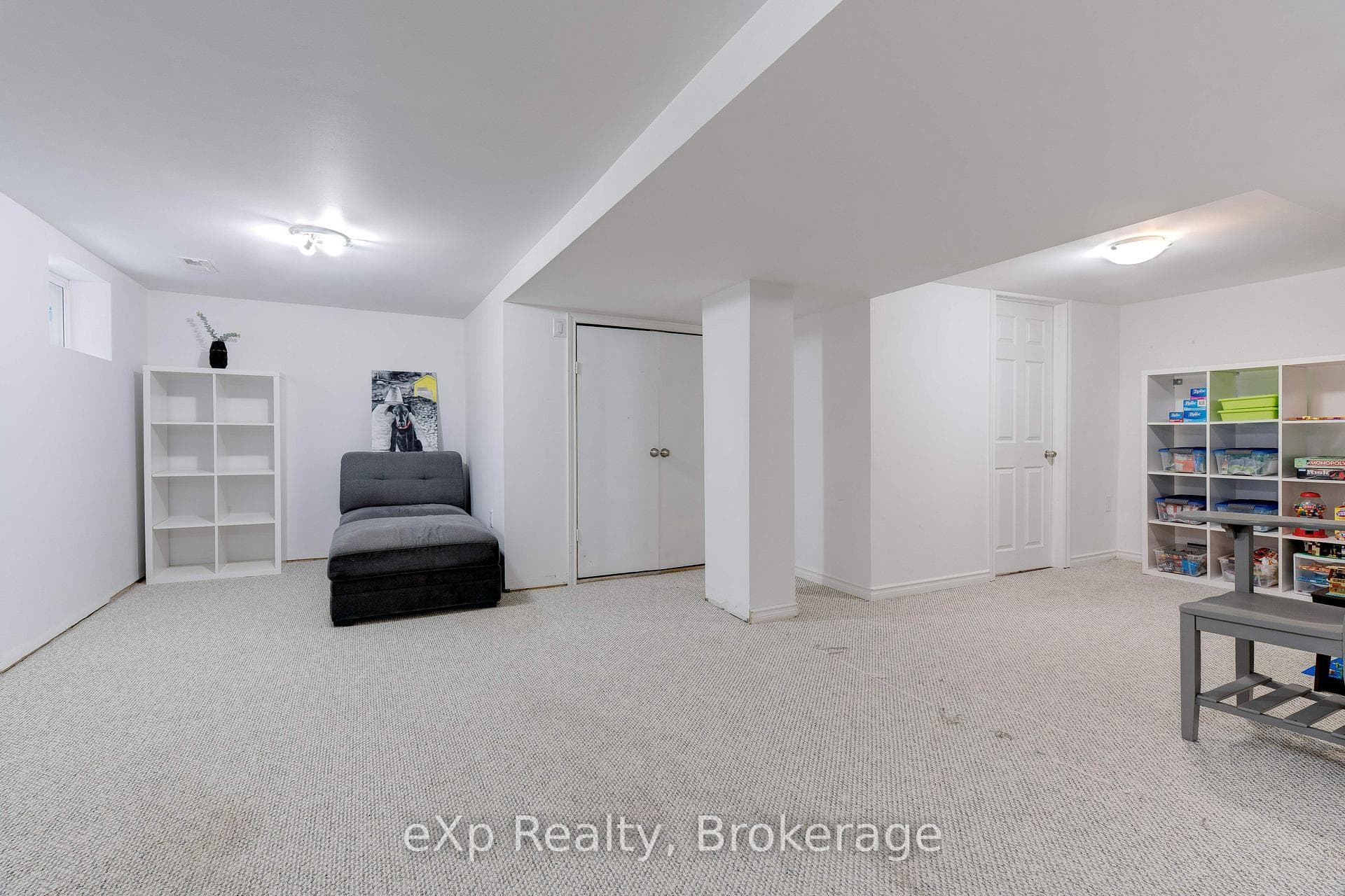284 Walter Avenue photo 35