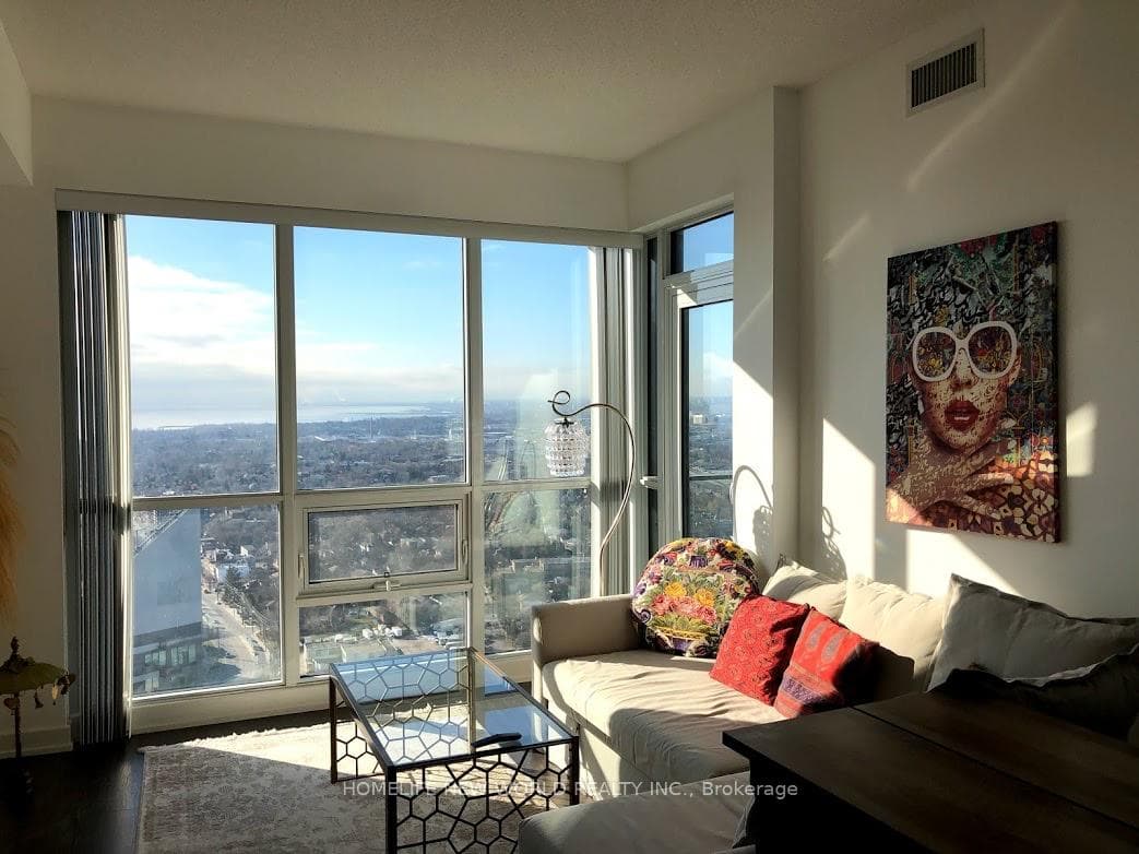 2220 Lakeshore Boulevard Unit 4001 photo 1