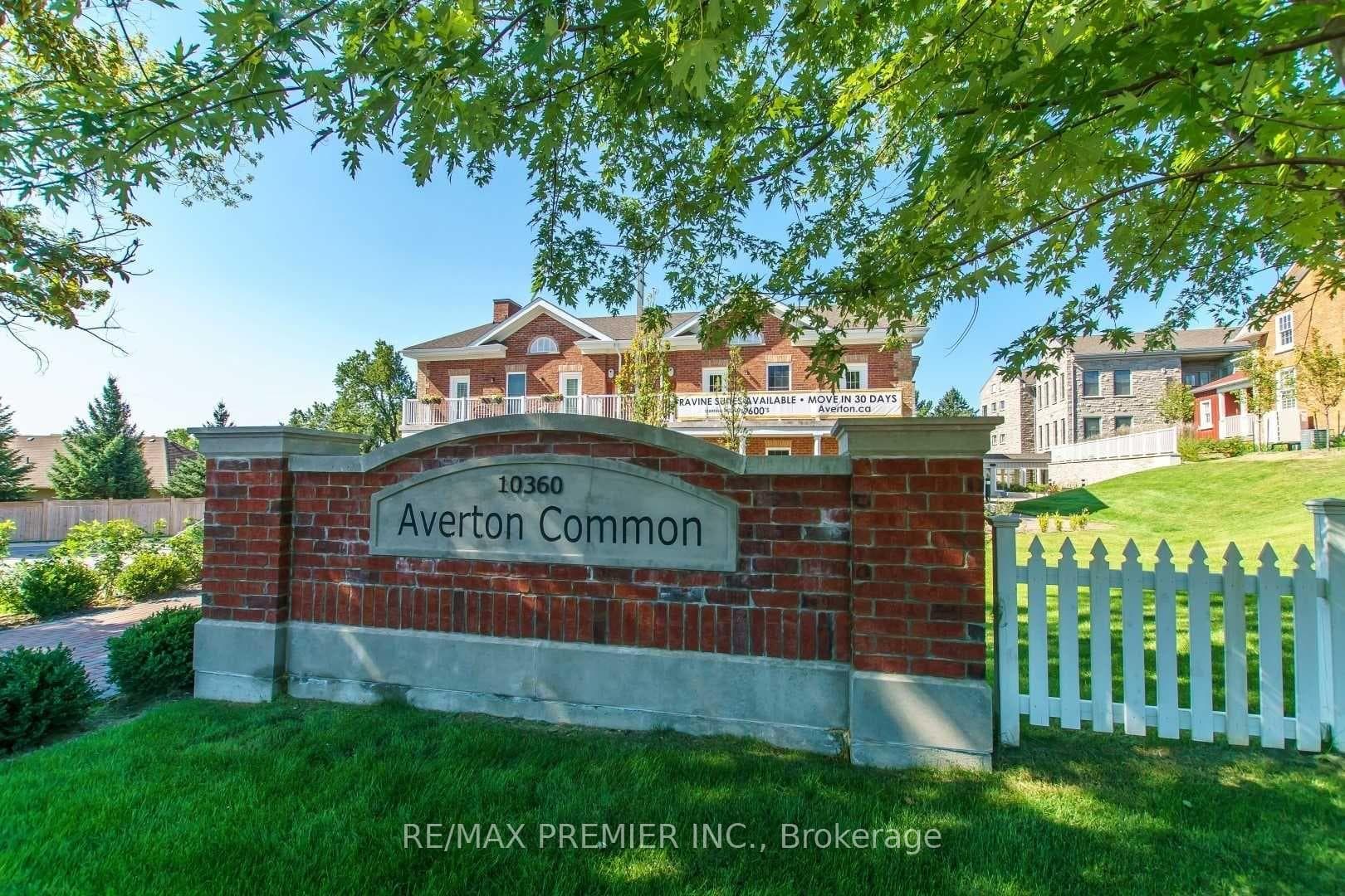 10360 Islington Avenue Unit 212 photo 1
