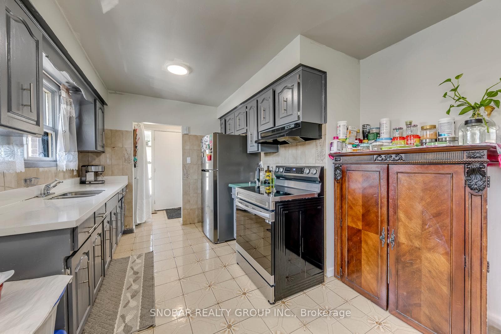163 Gracedale Boulevard photo 6