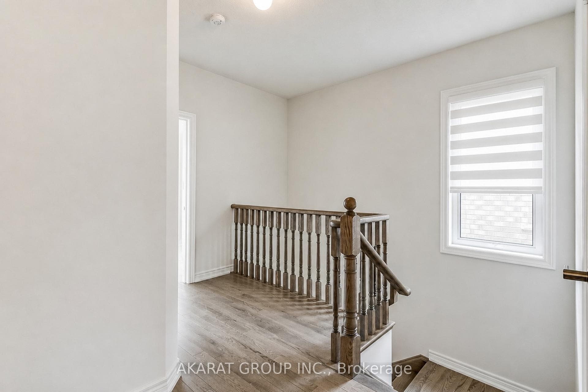 124 Armilia Place photo 14