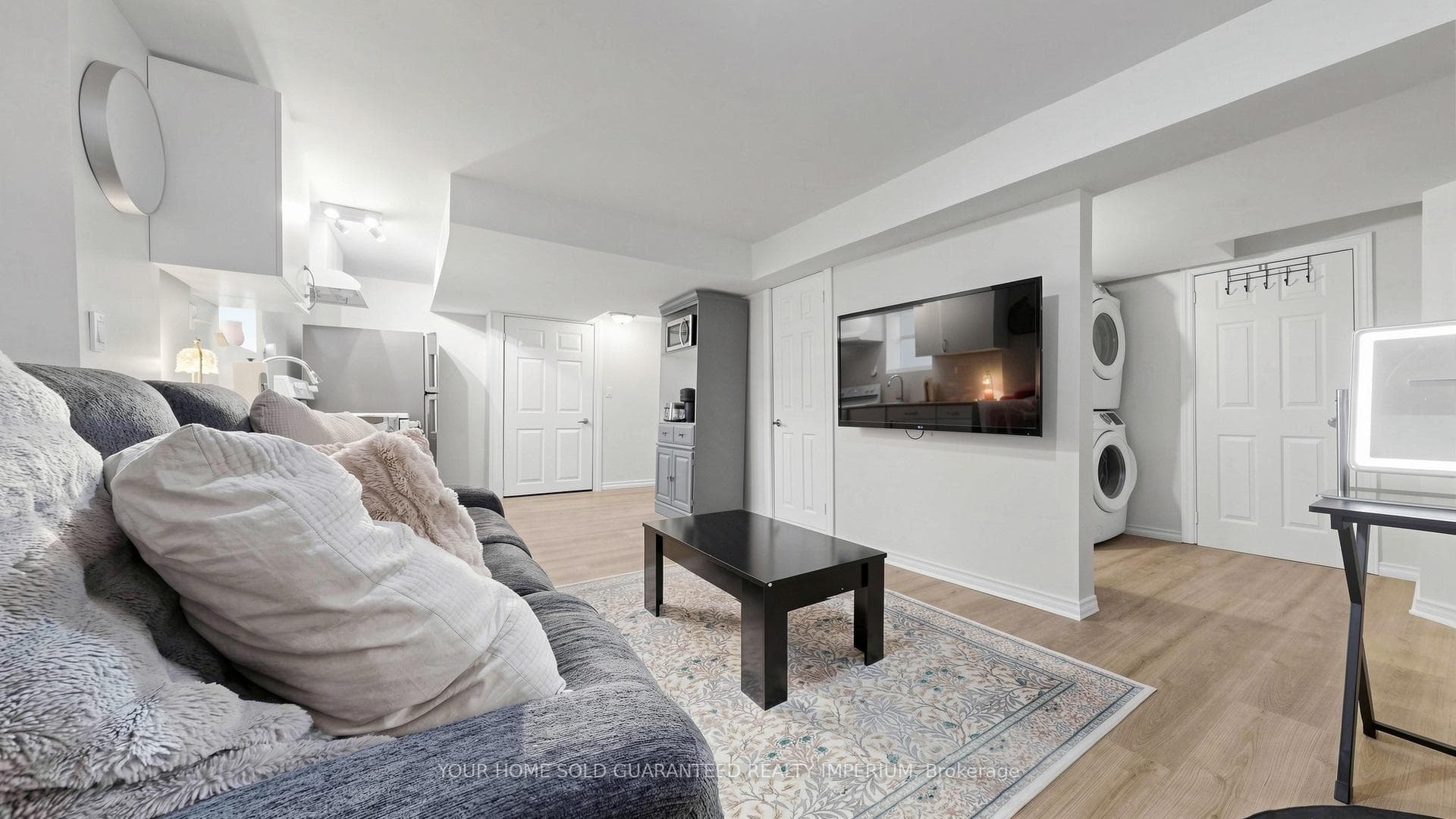 100 Madden Place photo 31