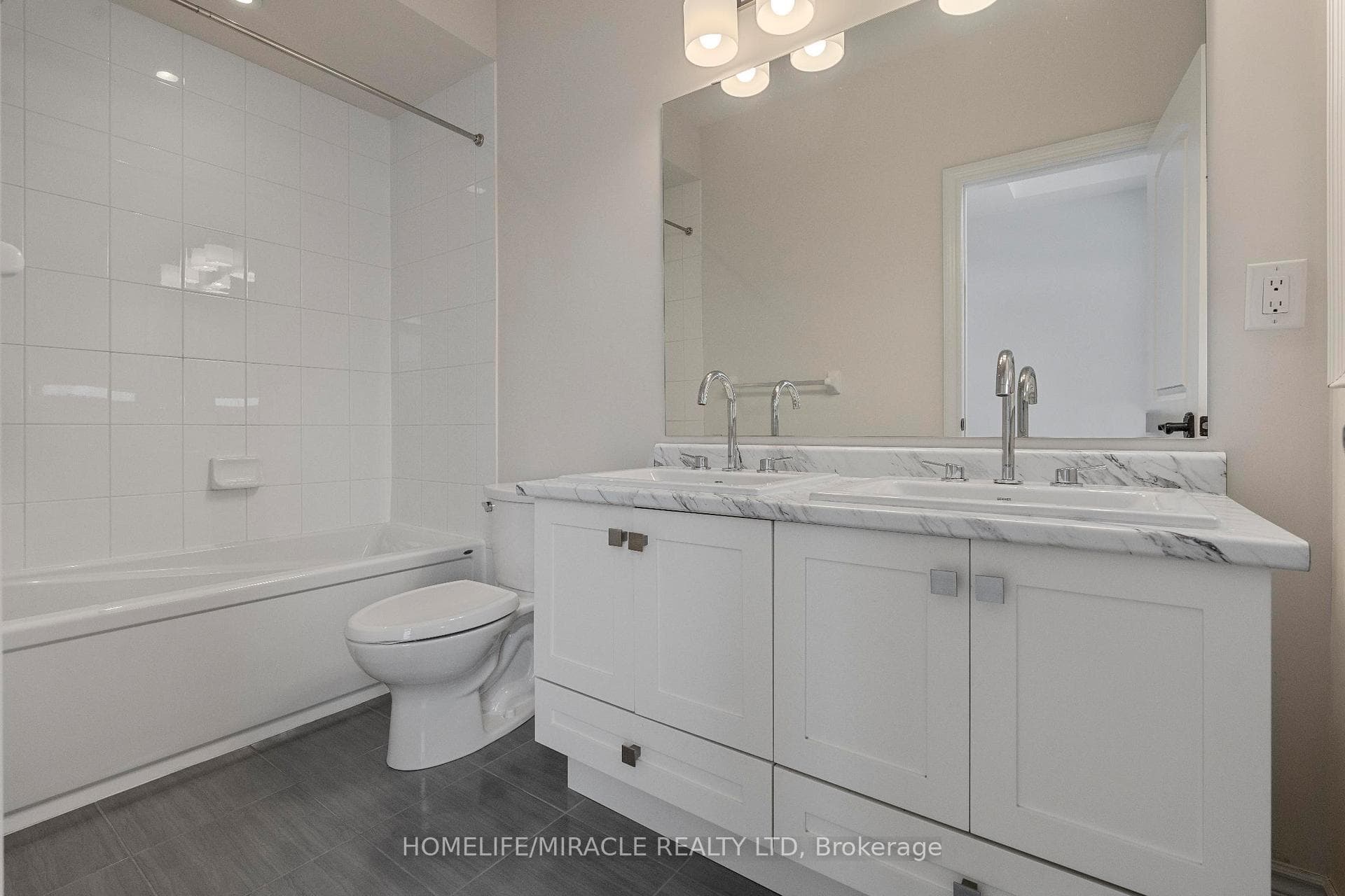 61 Yorkton Boulevard photo 12