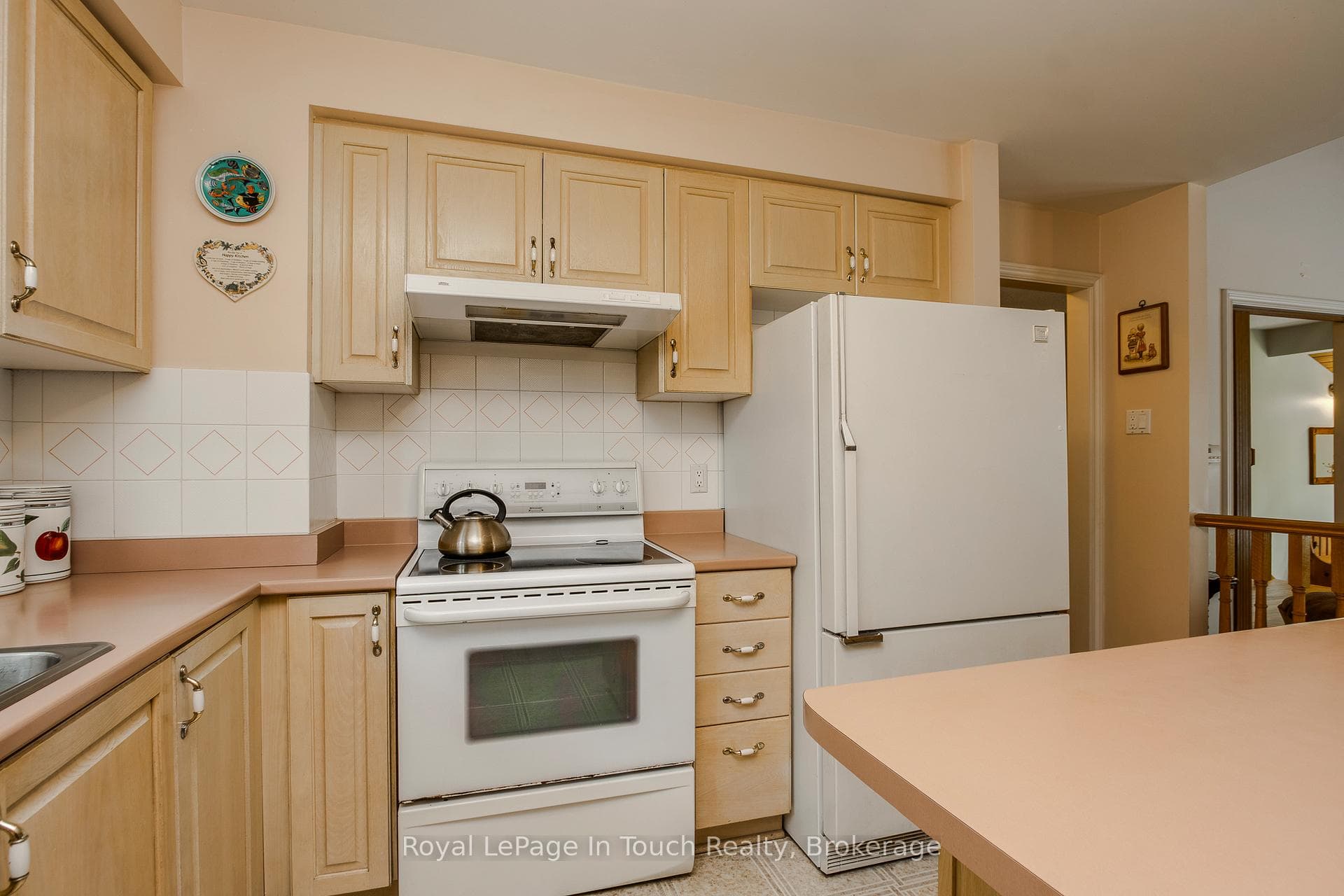 487 Tiny Beaches Road photo 10