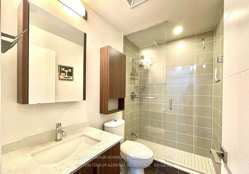 18 Uptown Drive Unit 310 photo 15