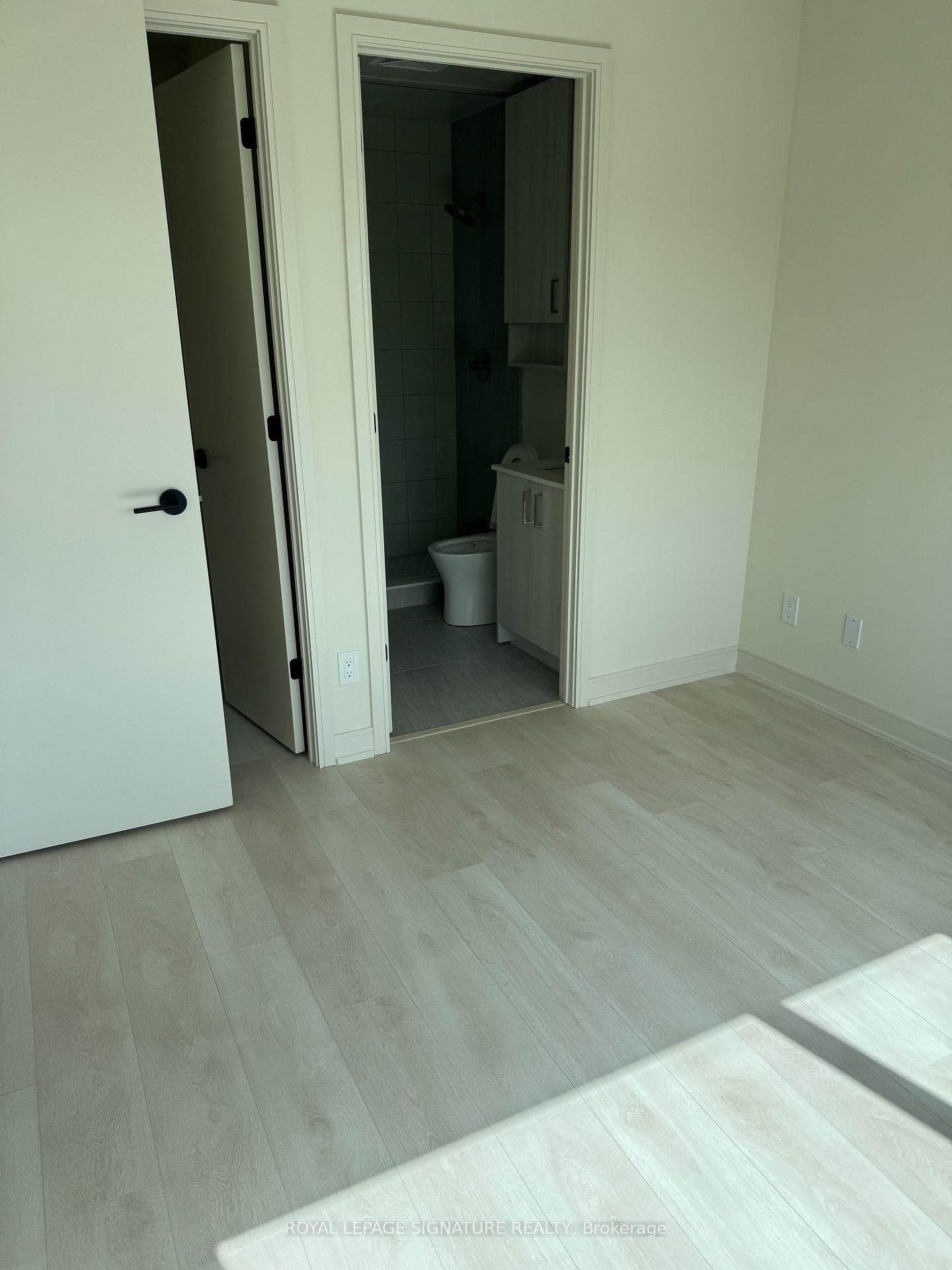 8010 Derry Road Unit 1007 photo 22