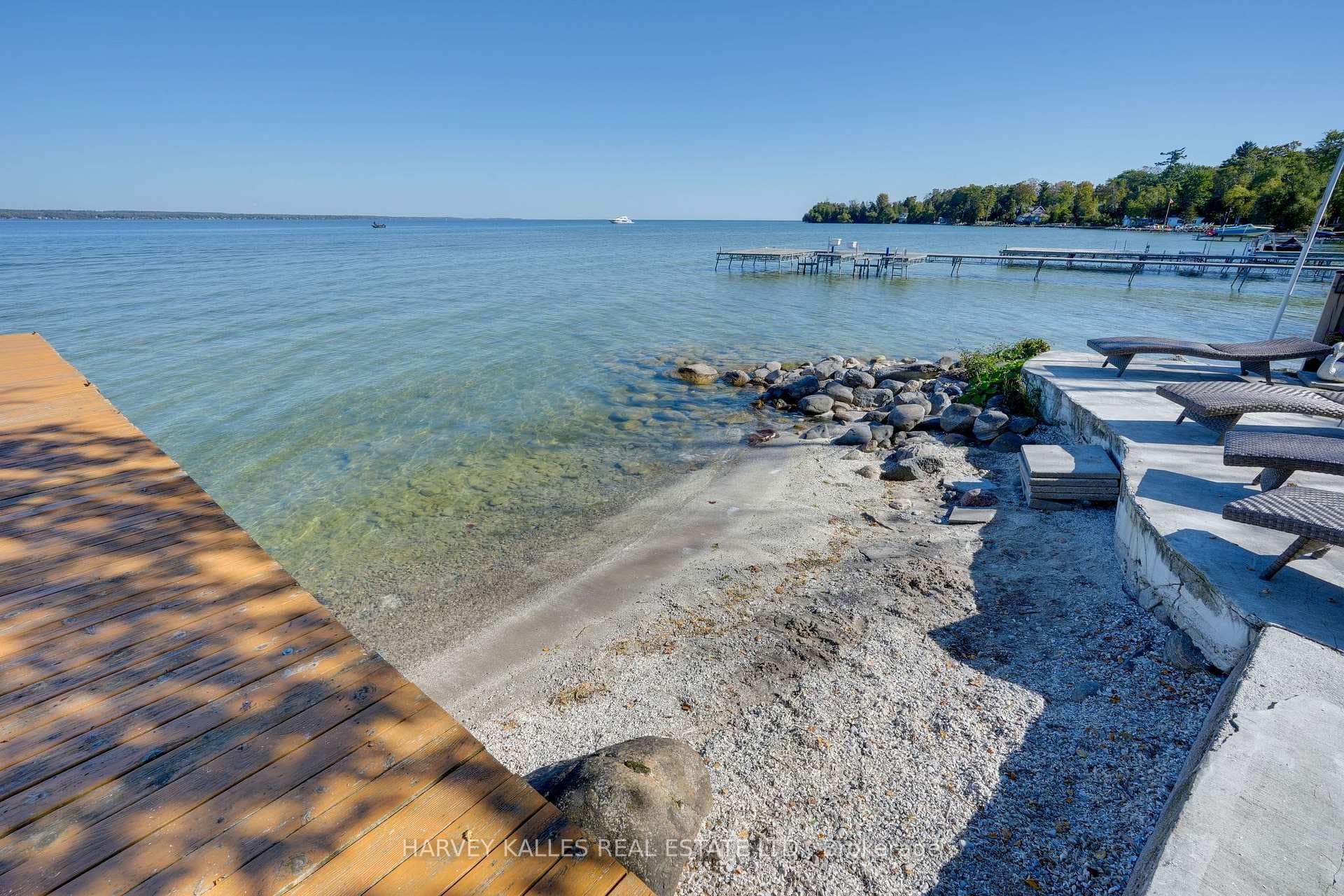 72 Lakeside Drive photo 7