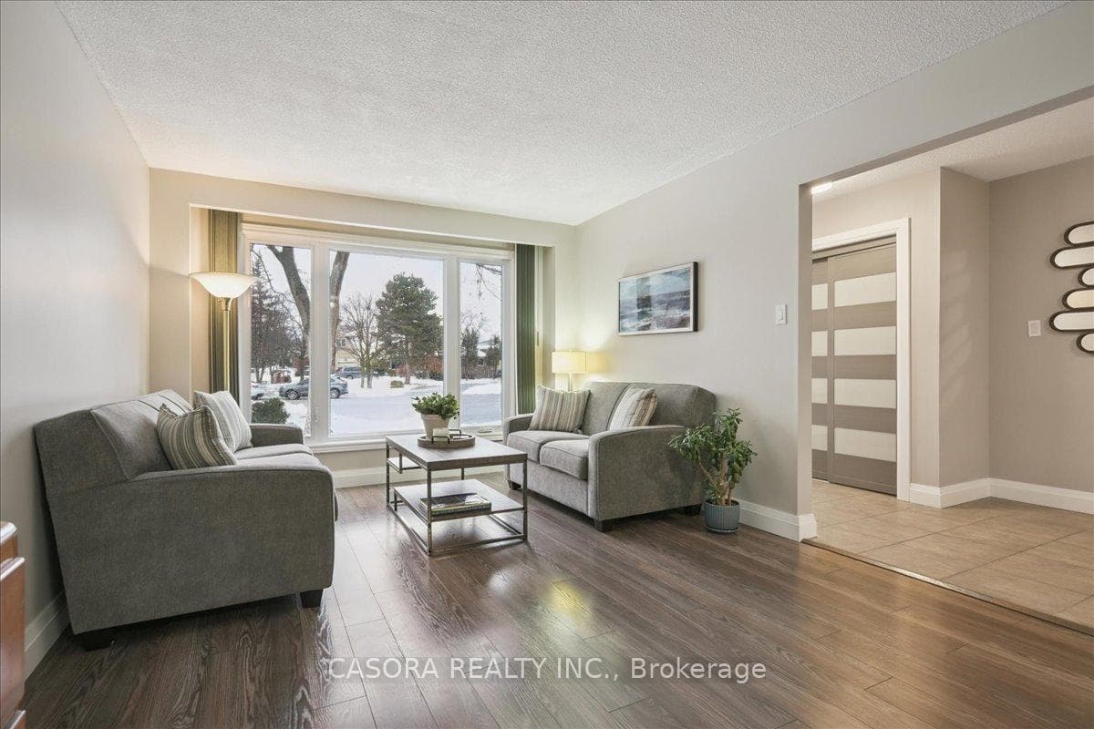 2387 Rushbury Court photo 7