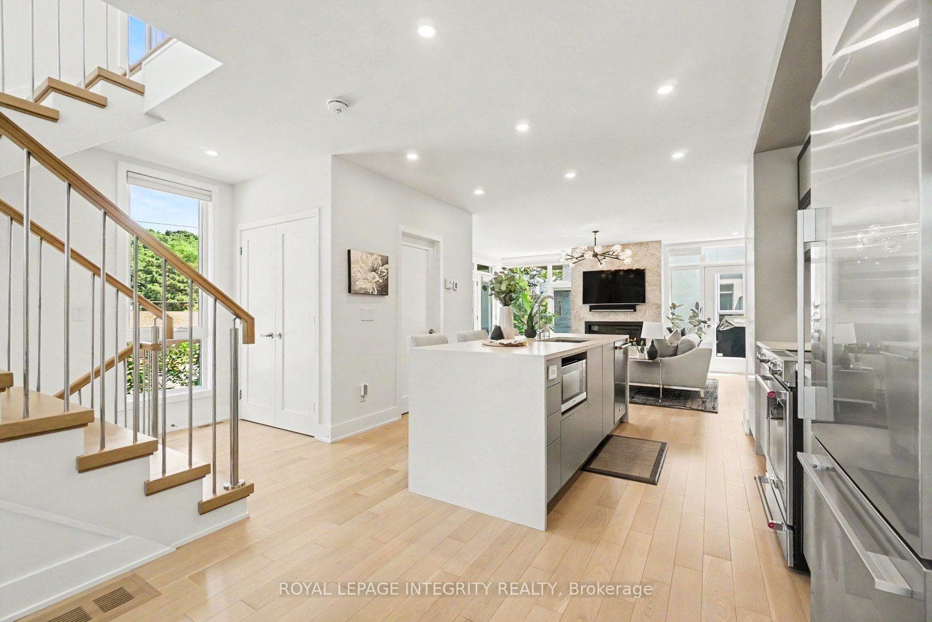 140 Clare Street photo 15