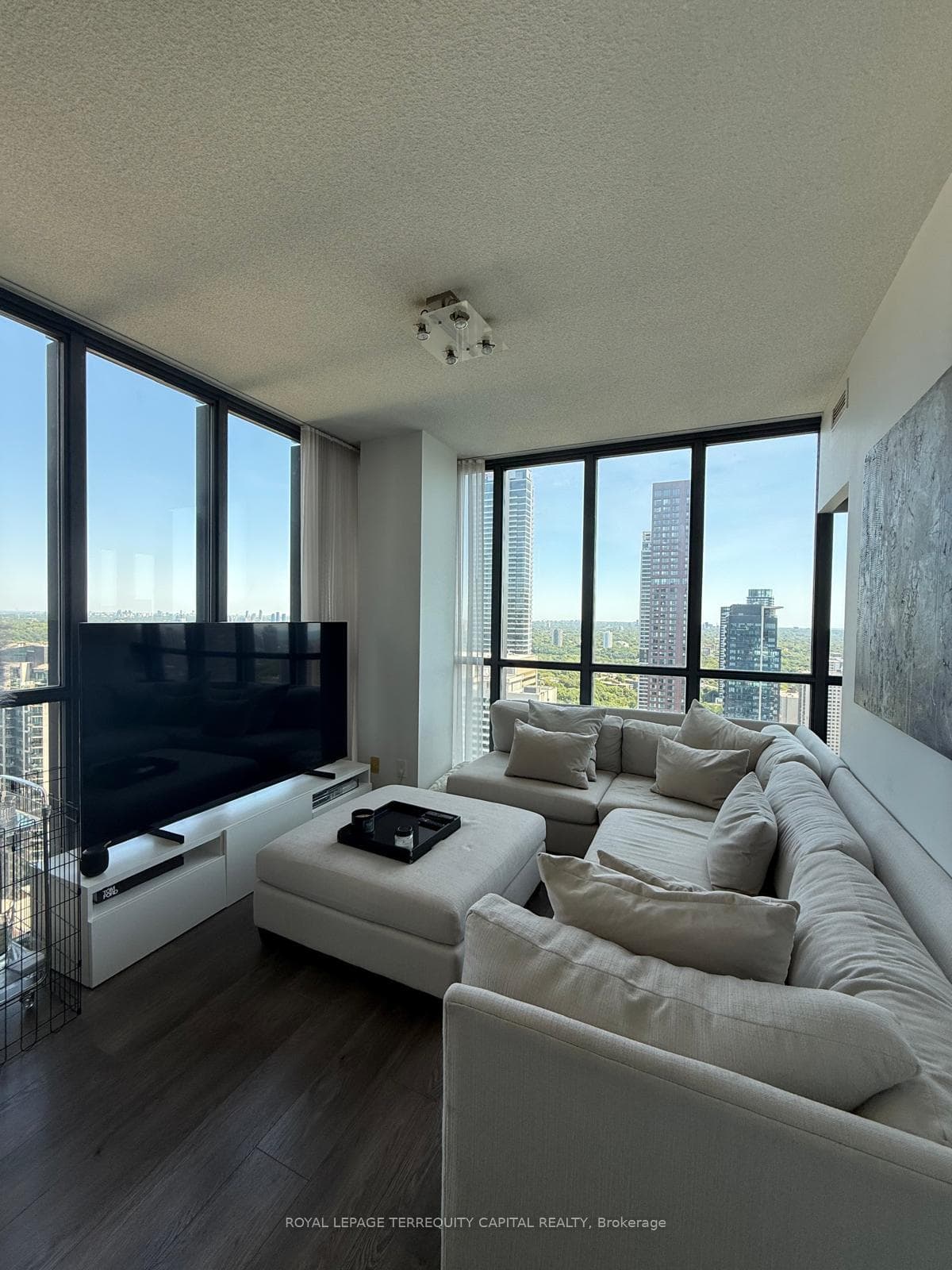110 Charles Street Unit 3506 photo 3