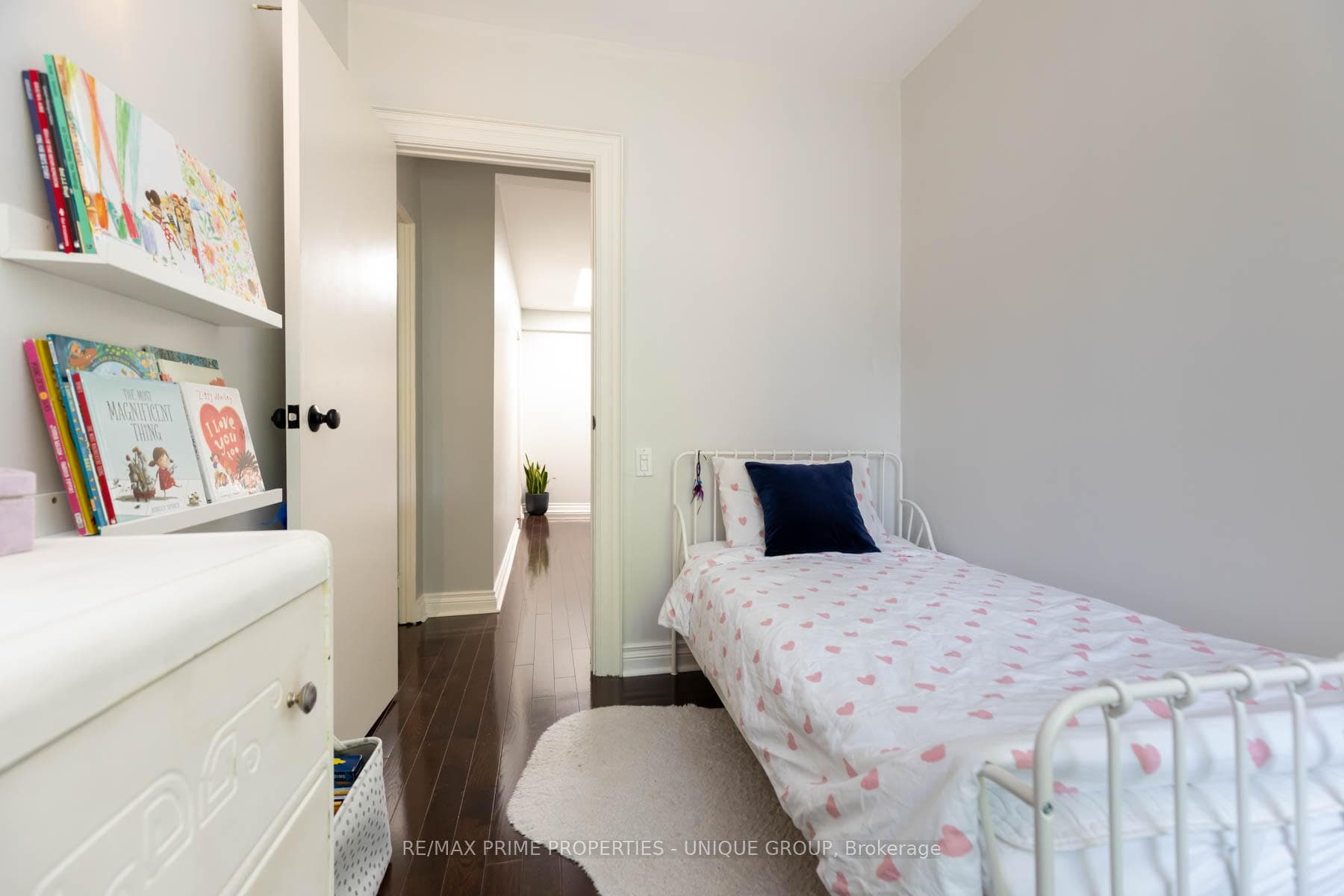 51 Spruce Street photo 23