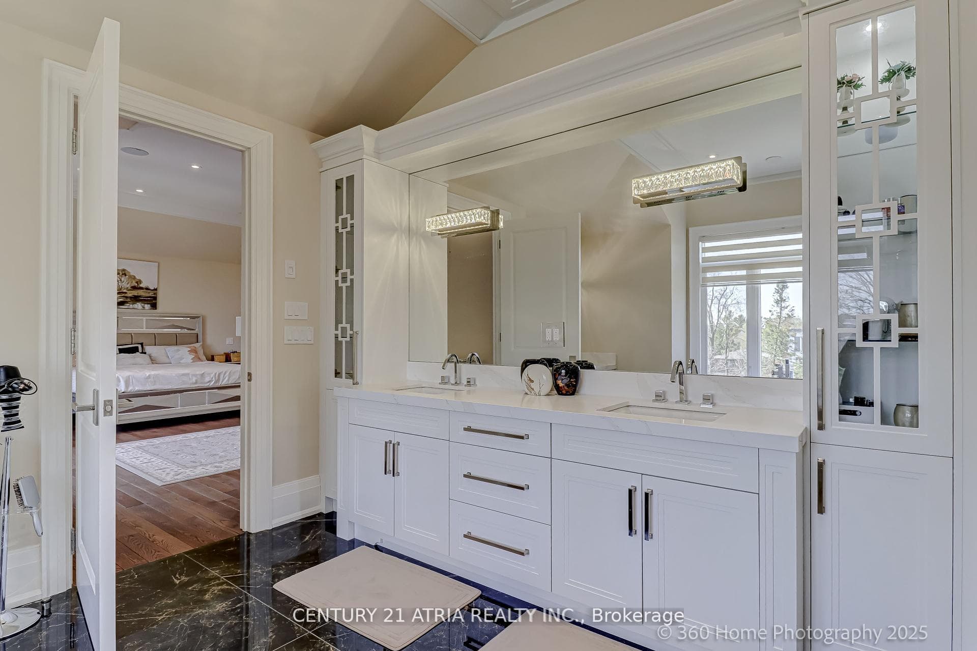 101 Spruce Avenue photo 20