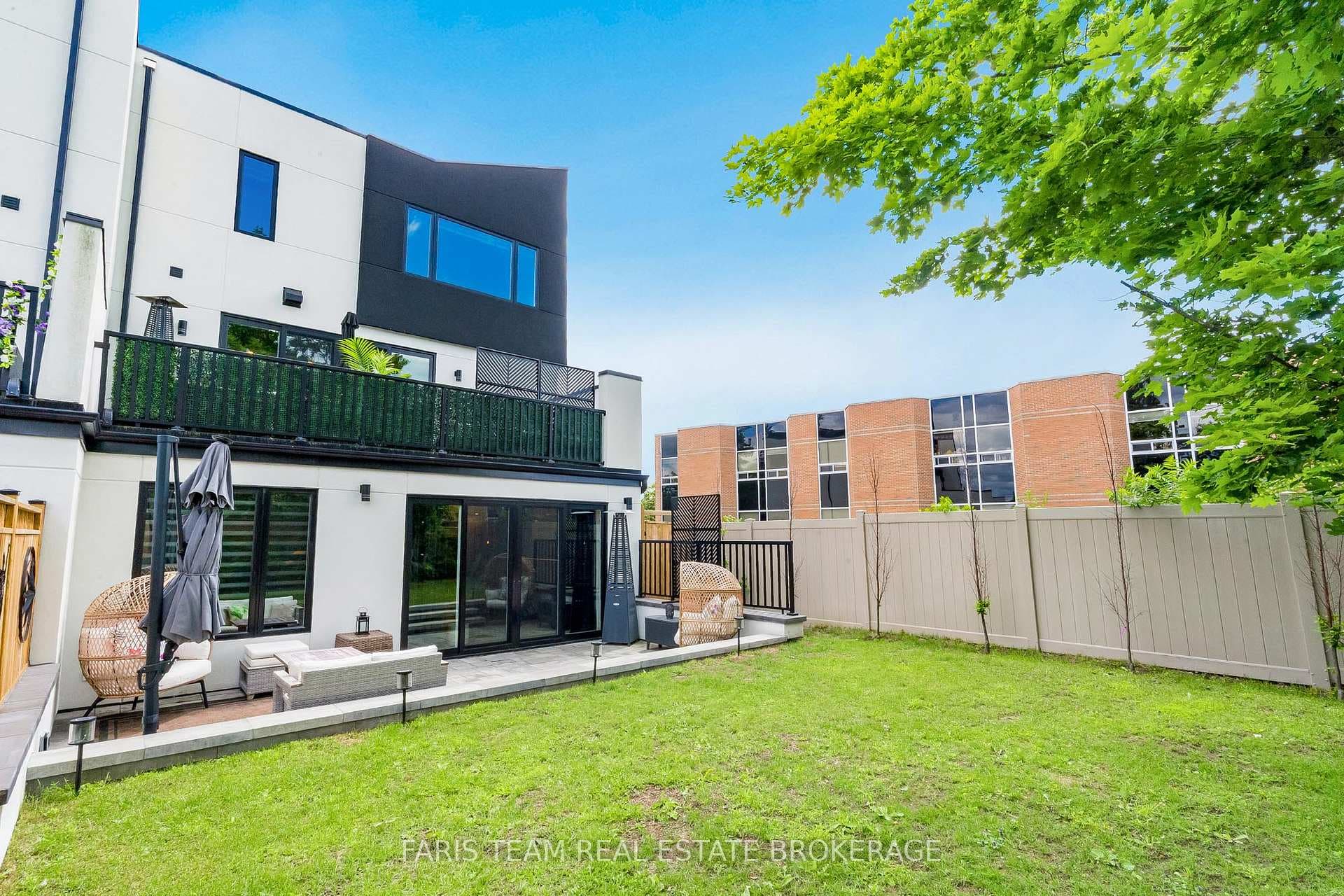 24 Grace Avenue photo 42