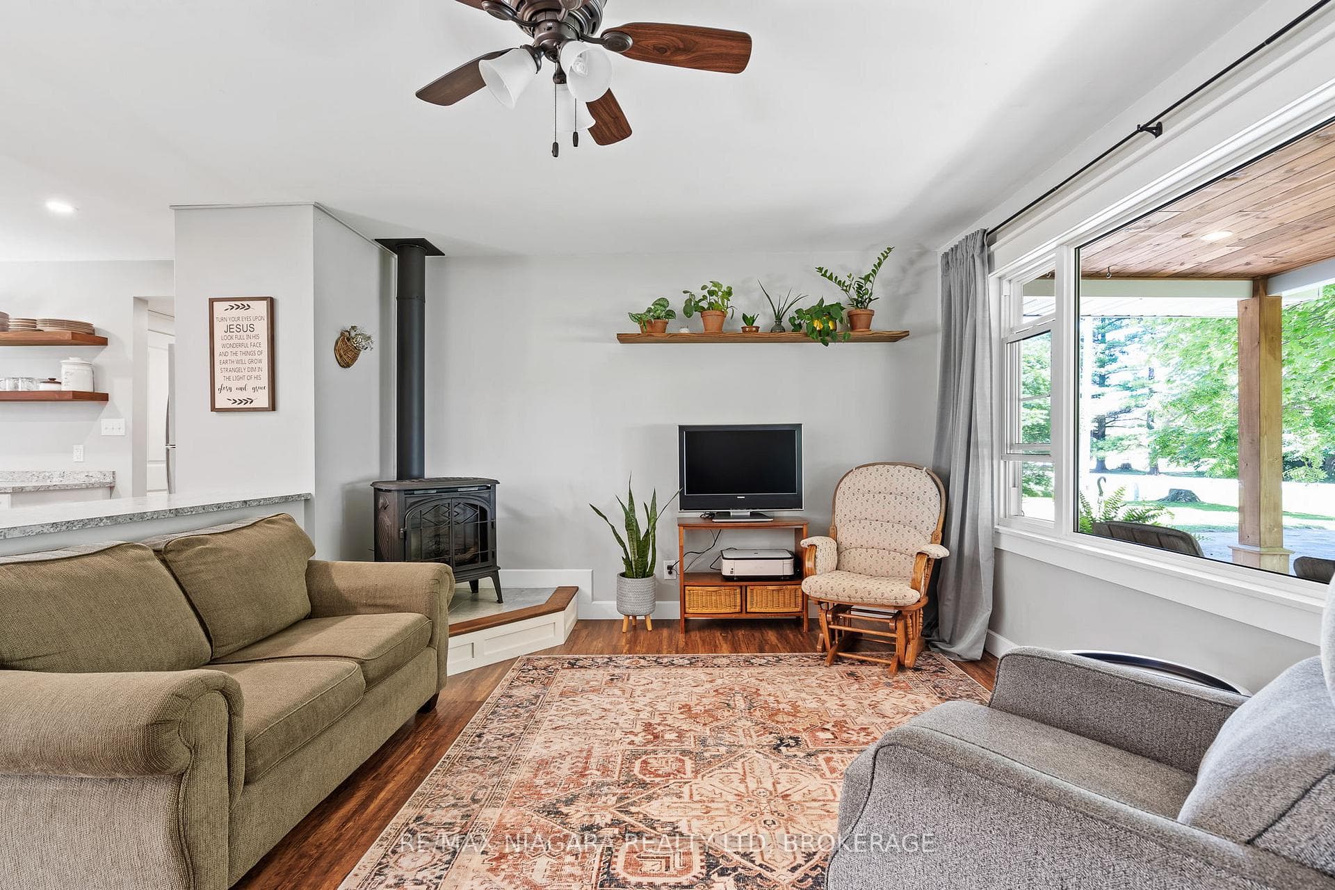 43092 Wills Road photo 7