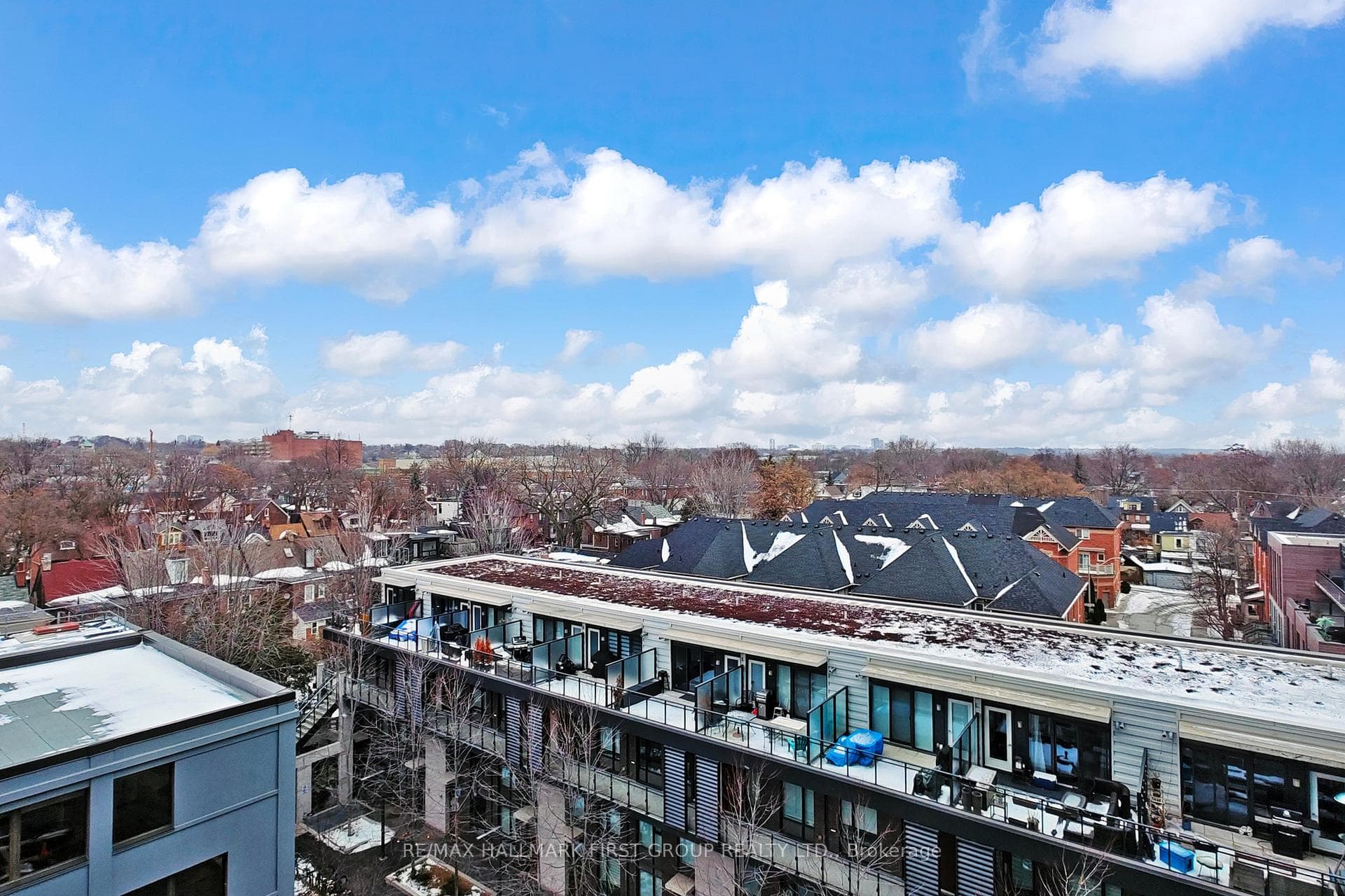 1190 Dundas Street Unit 729 photo 31
