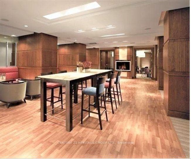 10 Northtown Way Unit 2802 photo 7
