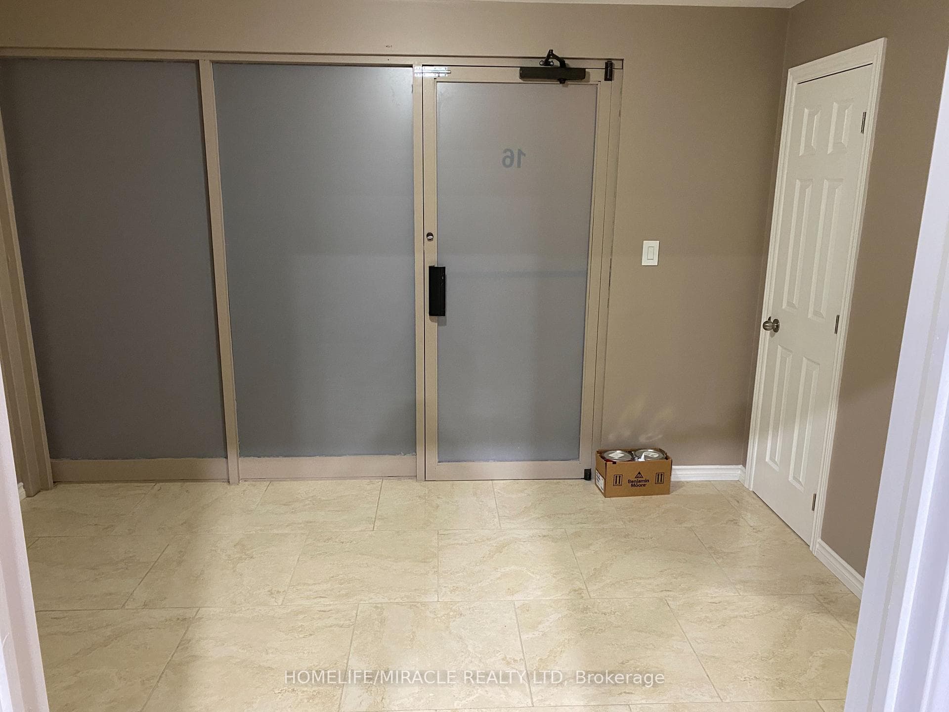 30 Hale Road Unit 16 photo 7